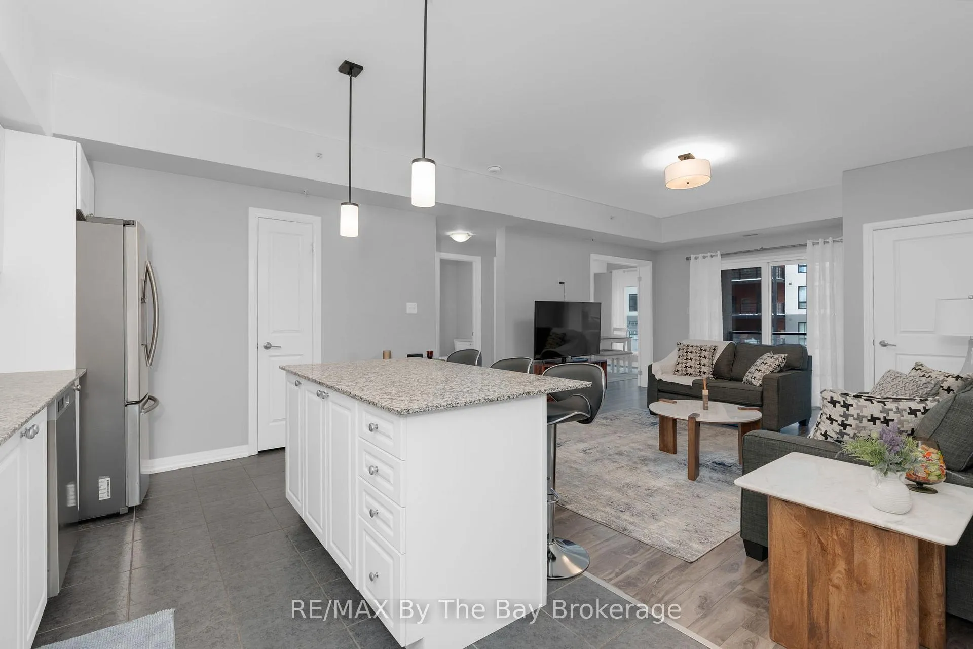 Photo 3 of Unit 309, 300 Essa Road, Barrie, 400 West — HOMEH