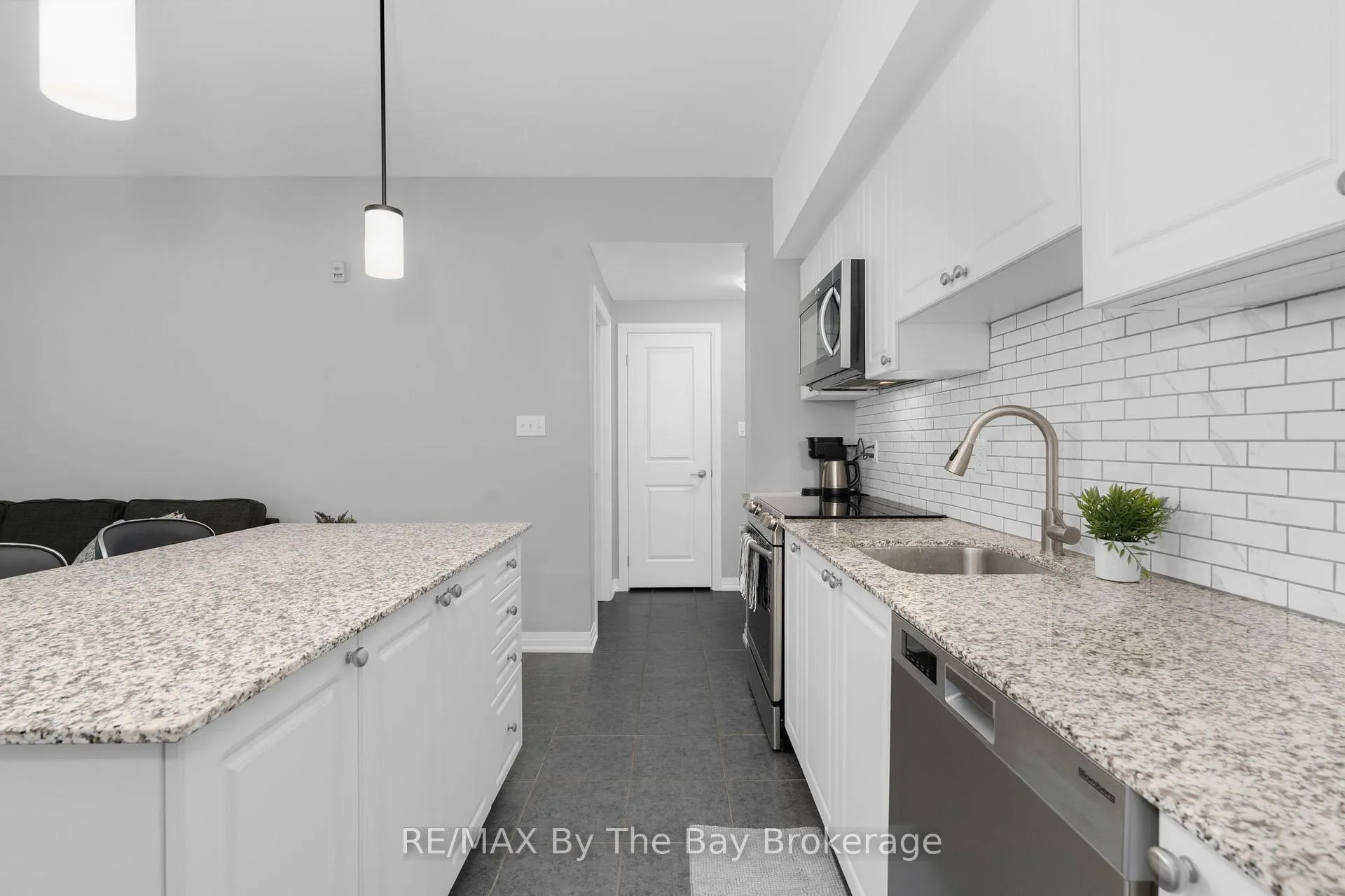 Photo 5 of Unit 309, 300 Essa Road, Barrie, 400 West — HOMEH