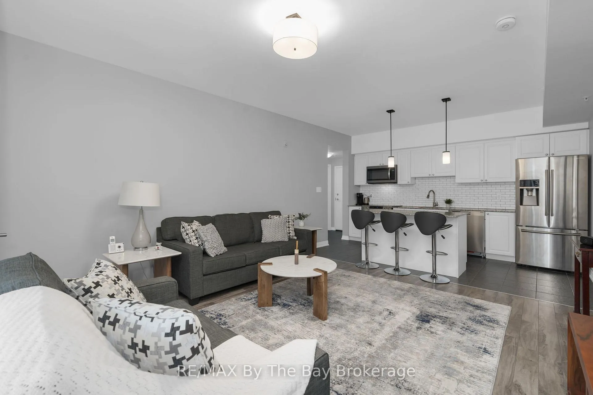 Photo 9 of Unit 309, 300 Essa Road, Barrie, 400 West — HOMEH