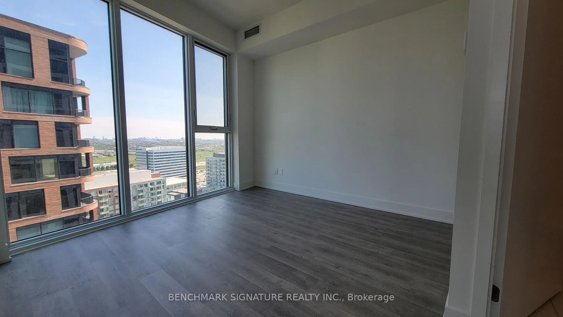Photo 8 of Unit 2320, 56 Andre De Grasse Street, Markham, Unionville — HOMEH