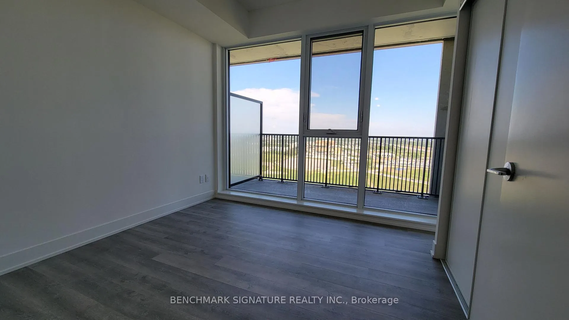 Photo 11 of Unit 2320, 56 Andre De Grasse Street, Markham, Unionville — HOMEH