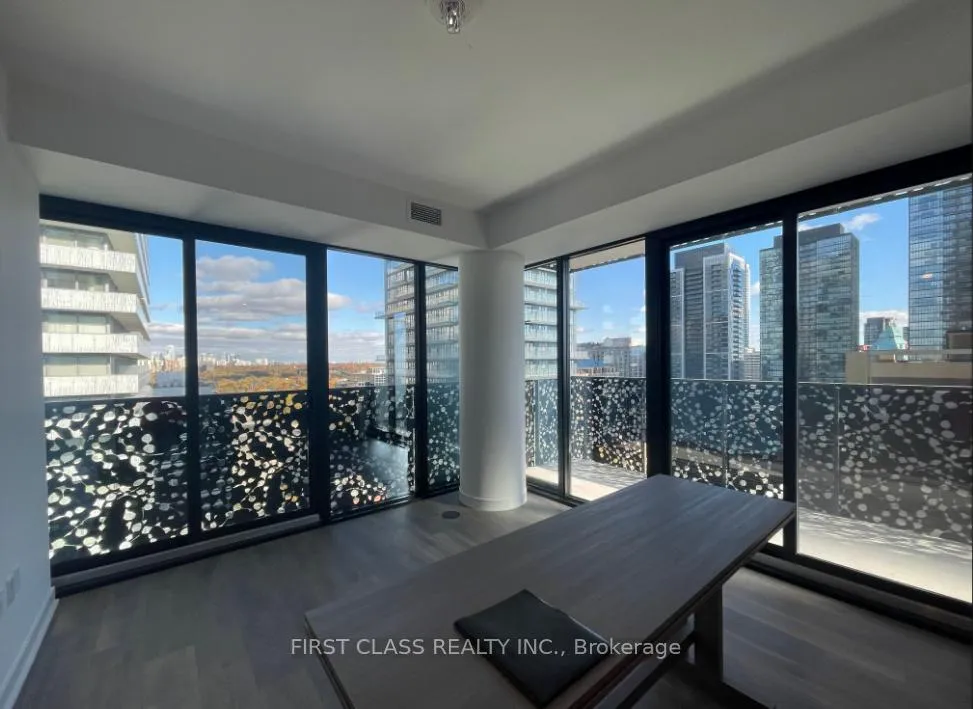 Front of Unit 2312, 55 Charles Street E