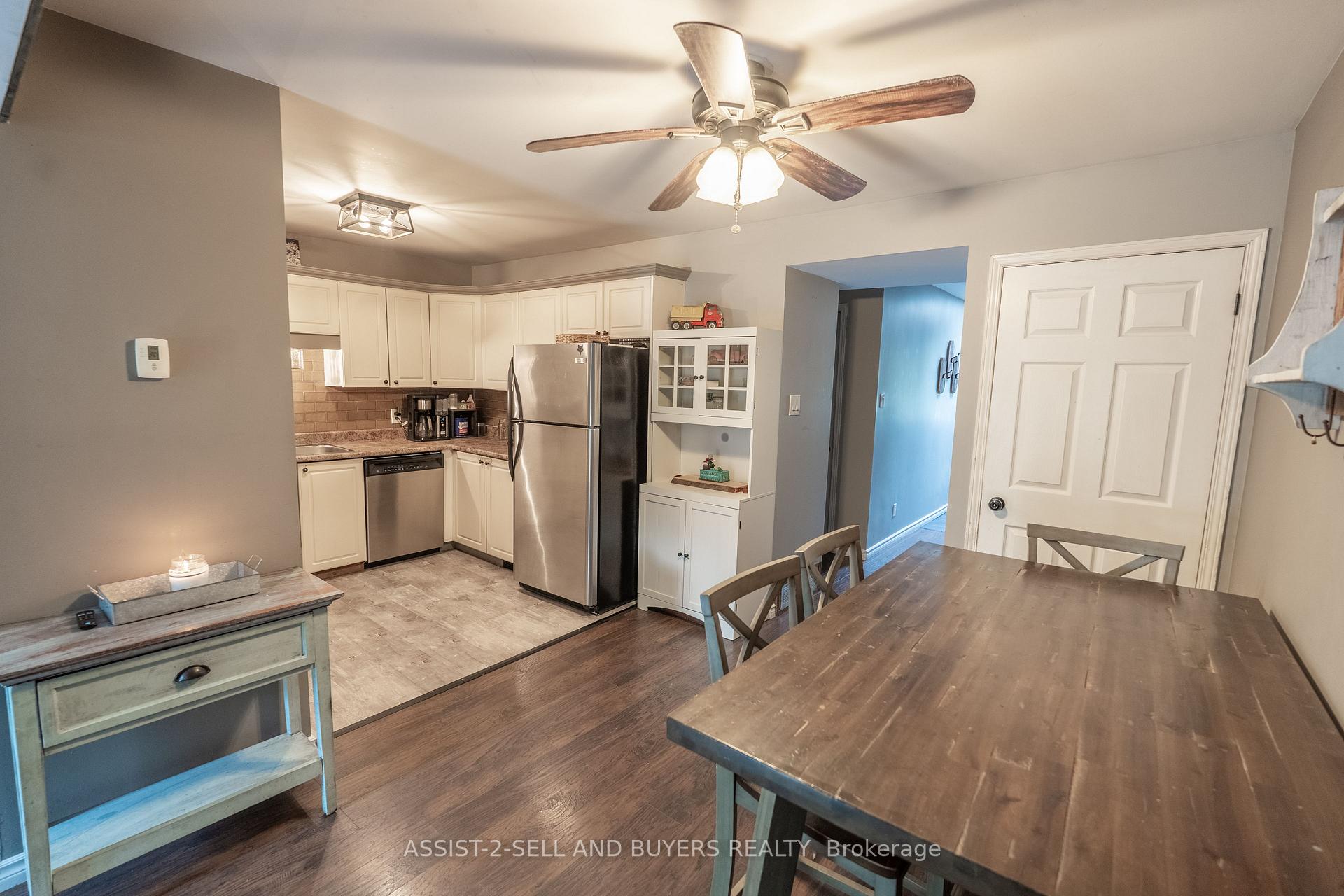 Photo 5 of 541 Mercier Avenue W, Cornwall — HOMEH