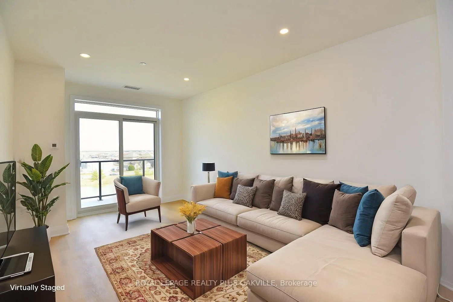 Photo 8 of Unit 513, 1936 Rymal Road E, Hamilton, Stoney Creek Mountain — HOMEH