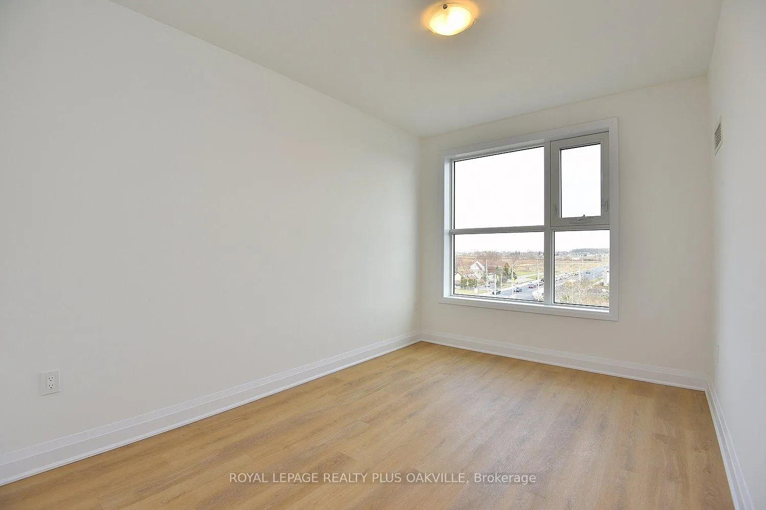 Photo 20 of Unit 513, 1936 Rymal Road E, Hamilton, Stoney Creek Mountain — HOMEH
