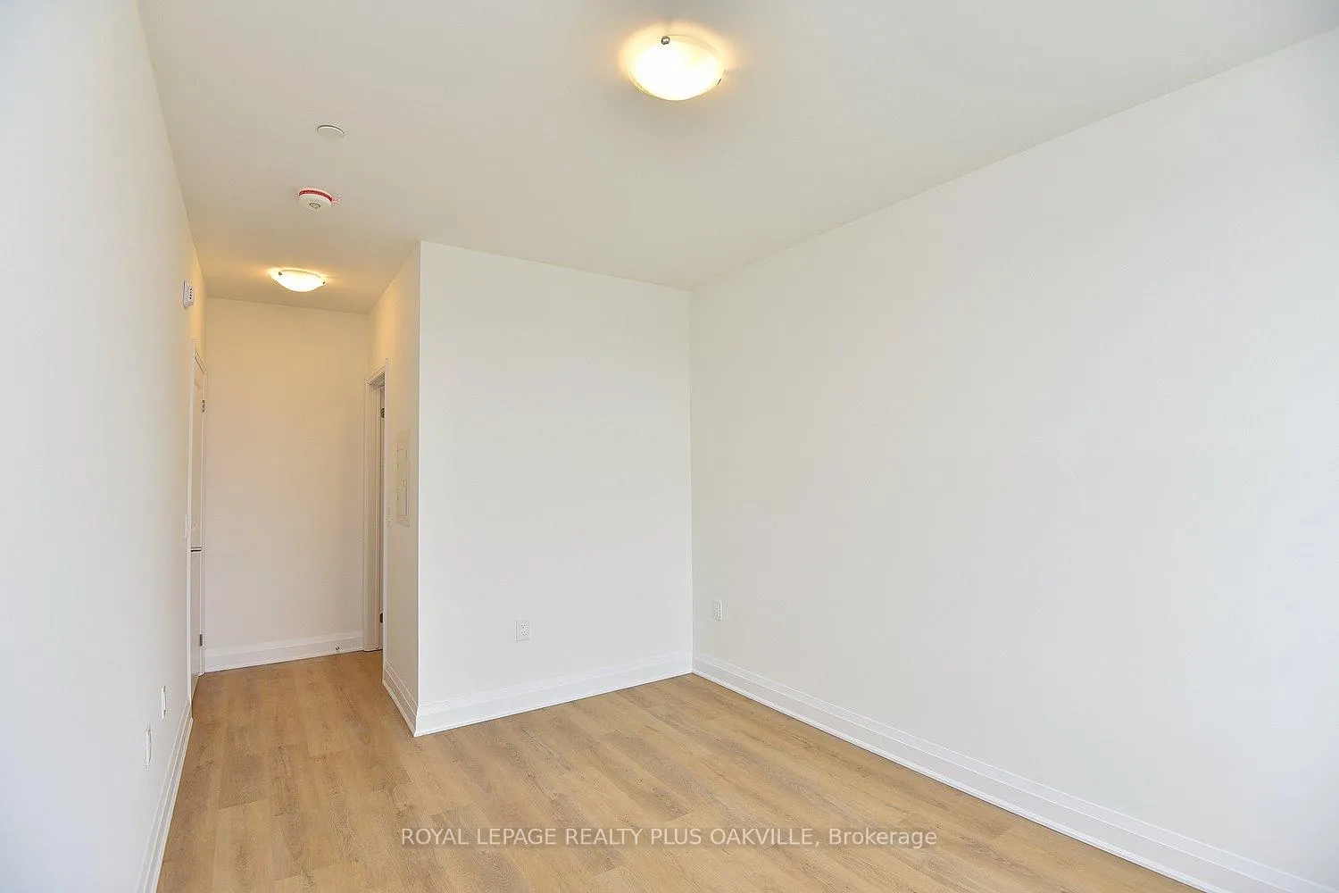 Photo 21 of Unit 513, 1936 Rymal Road E, Hamilton, Stoney Creek Mountain — HOMEH