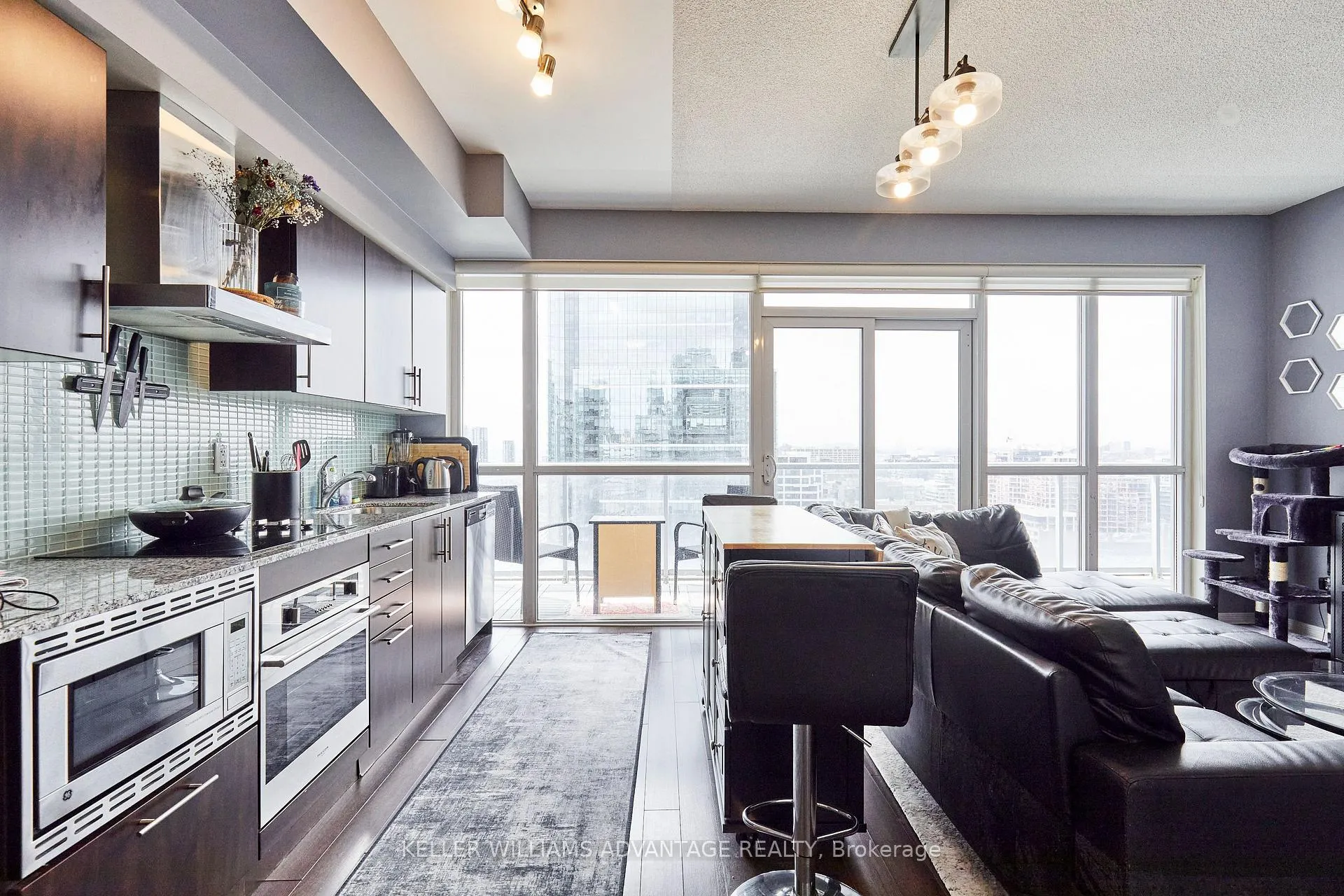Photo 11 of Unit 2214S, 352 Front Street W, Toronto, Waterfront Communities — HOMEH