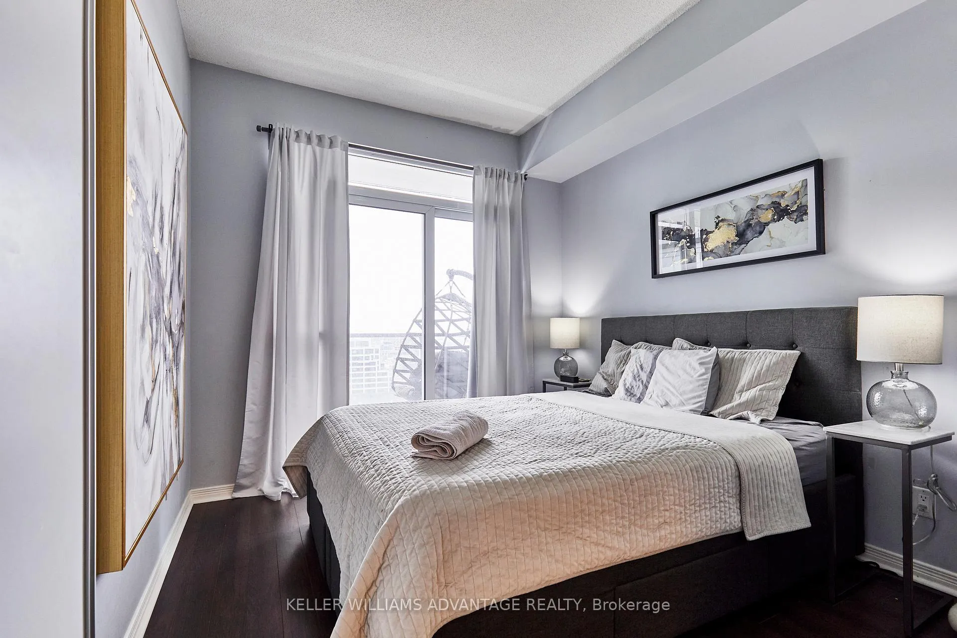 Photo 15 of Unit 2214S, 352 Front Street W, Toronto, Waterfront Communities — HOMEH