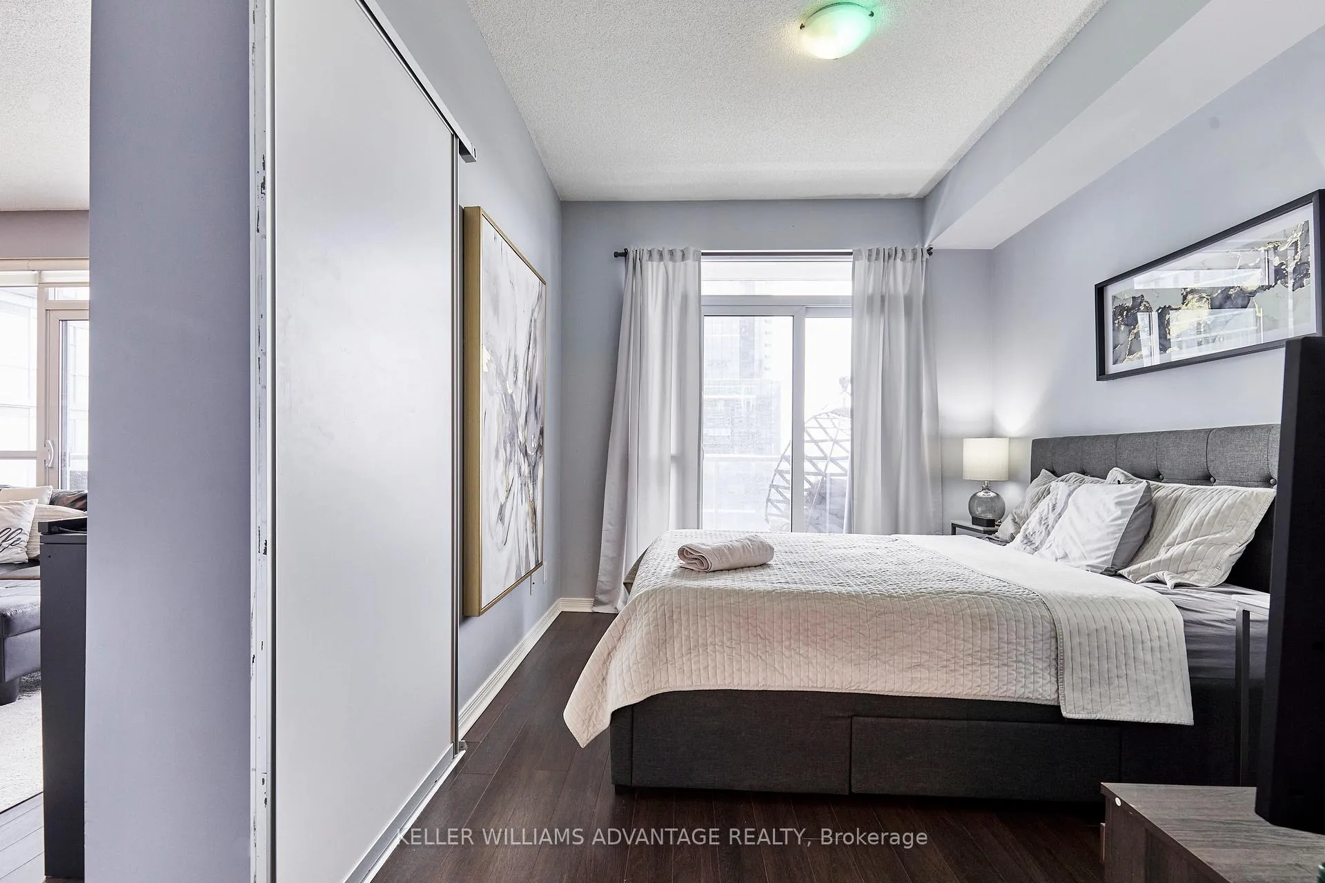Photo 18 of Unit 2214S, 352 Front Street W, Toronto, Waterfront Communities — HOMEH