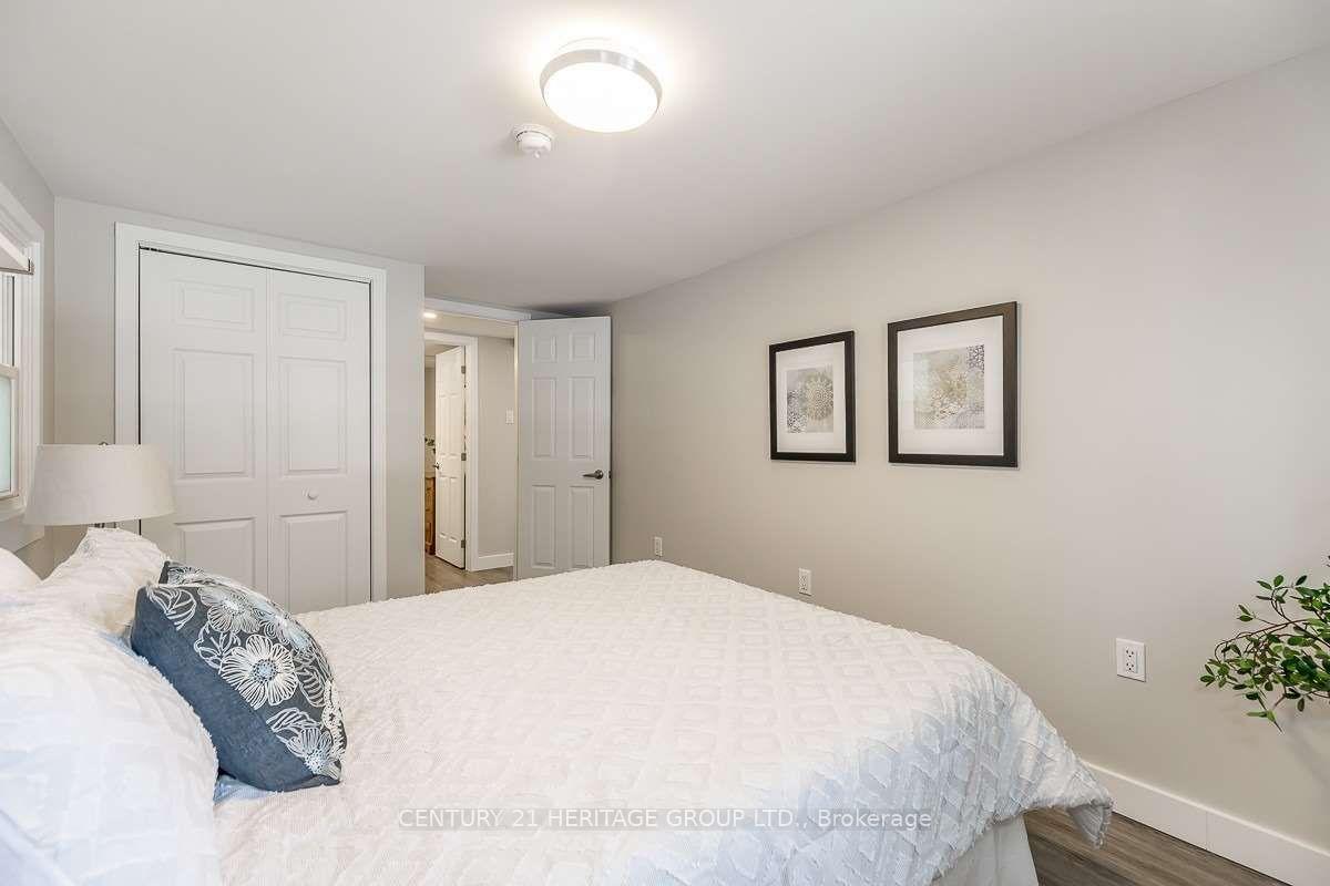 Photo 8 of 213 Pleasant Boulevard, Georgina, Keswick South — HOMEH