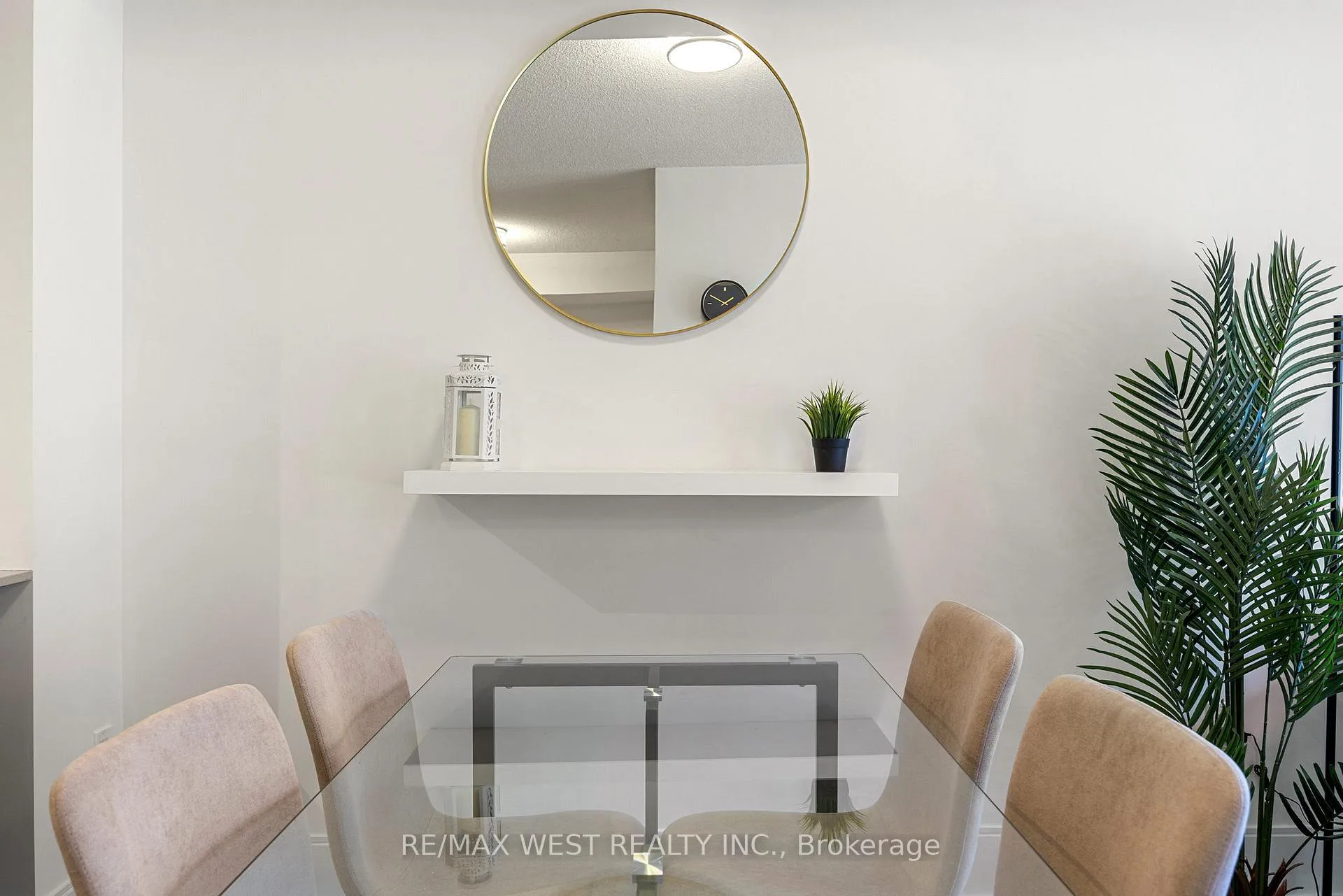 Photo 17 of Unit 521, 560 Front Street W, Toronto, Waterfront Communities — HOMEH