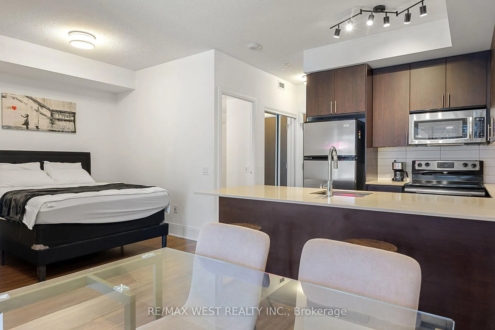Photo 18 of Unit 521, 560 Front Street W, Toronto, Waterfront Communities — HOMEH