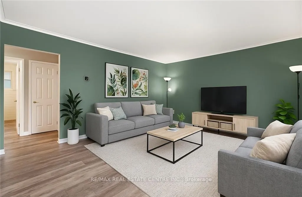 Photo 4 of Unit Unit - B, 154 Montgomery Road, Kitchener — HOMEH