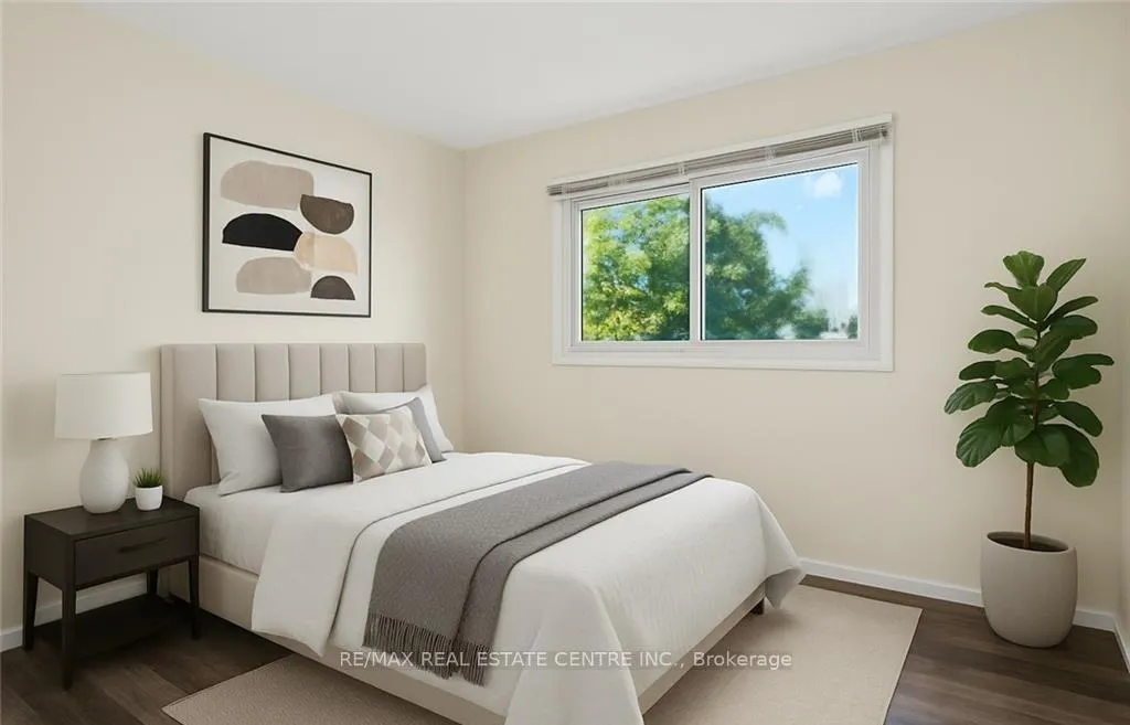 Photo 13 of Unit Unit - B, 154 Montgomery Road, Kitchener — HOMEH