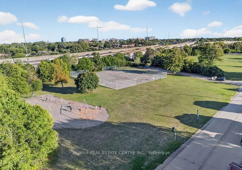Photo 15 of Unit Unit - B, 154 Montgomery Road, Kitchener — HOMEH