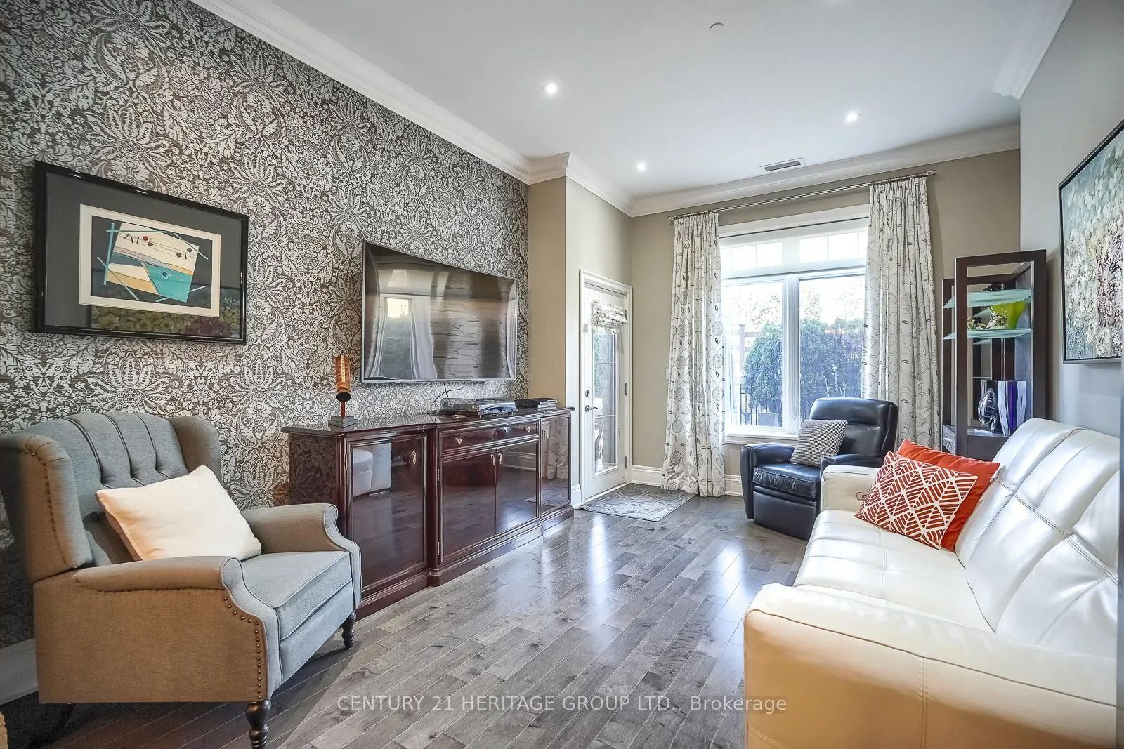 Photo 7 of Unit 130, 80 Burns Boulevard, King, King City — HOMEH