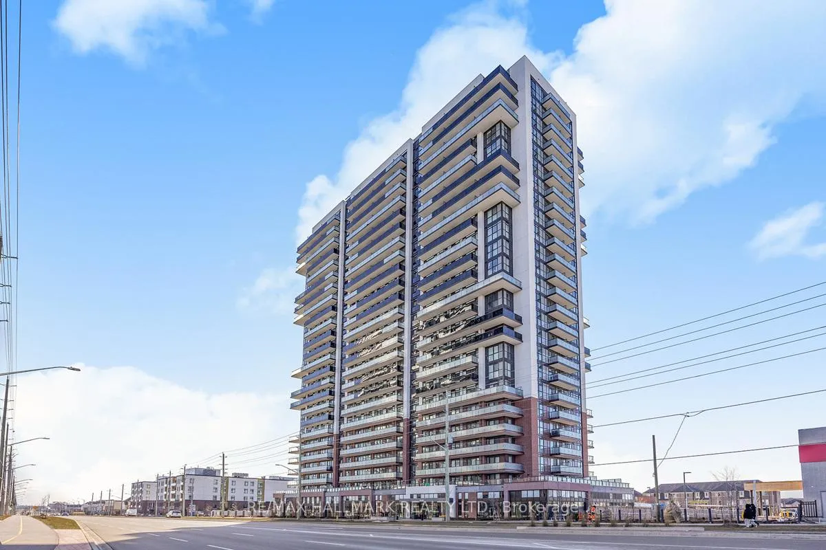 Front of Unit 2405, 2550 Simcoe Street N