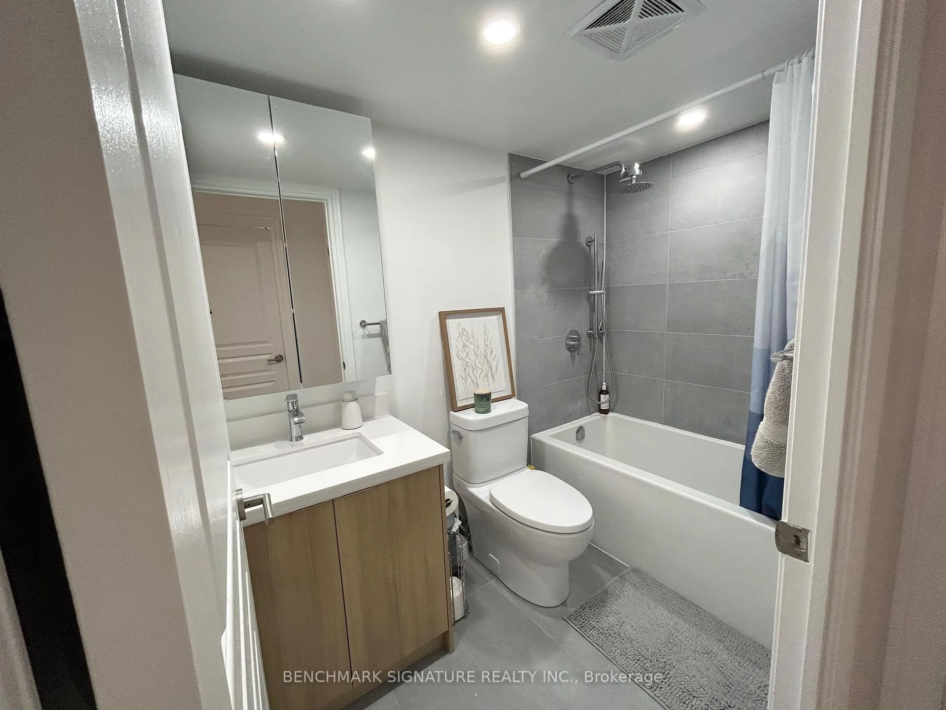 Photo 15 of Unit 811, 30 Clegg Road, Markham, Unionville — HOMEH