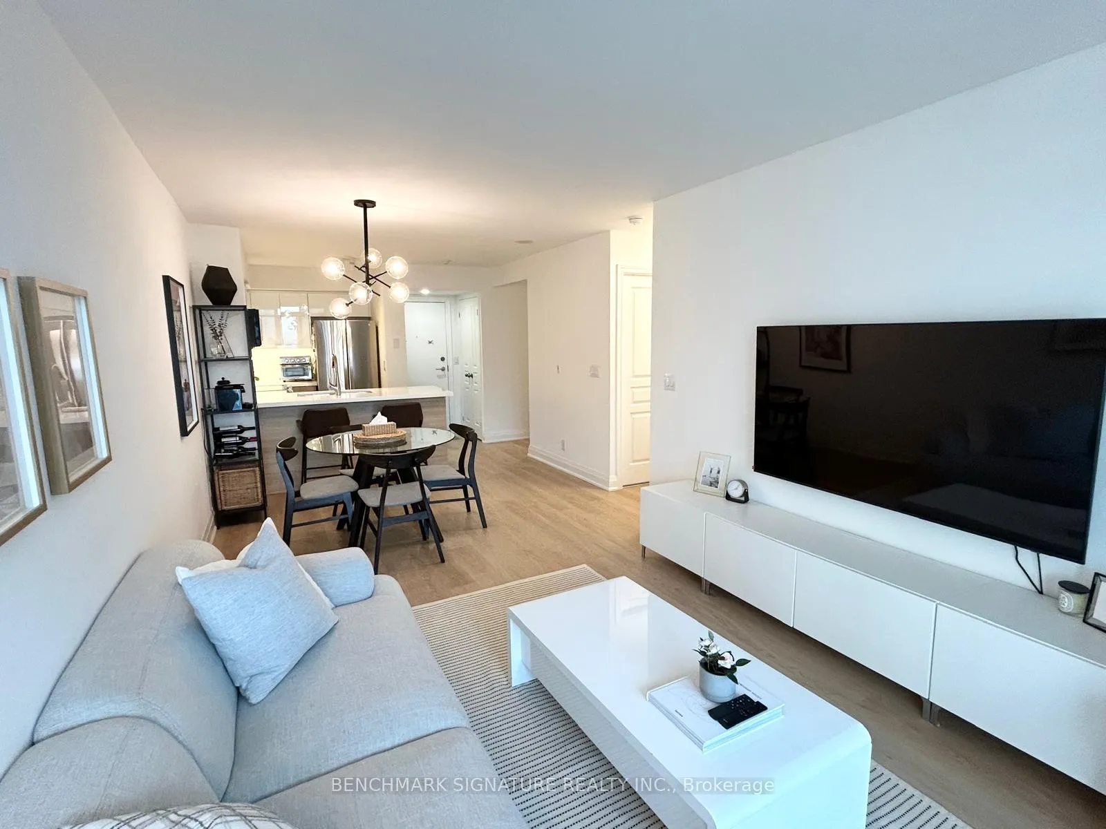 Photo 16 of Unit 811, 30 Clegg Road, Markham, Unionville — HOMEH