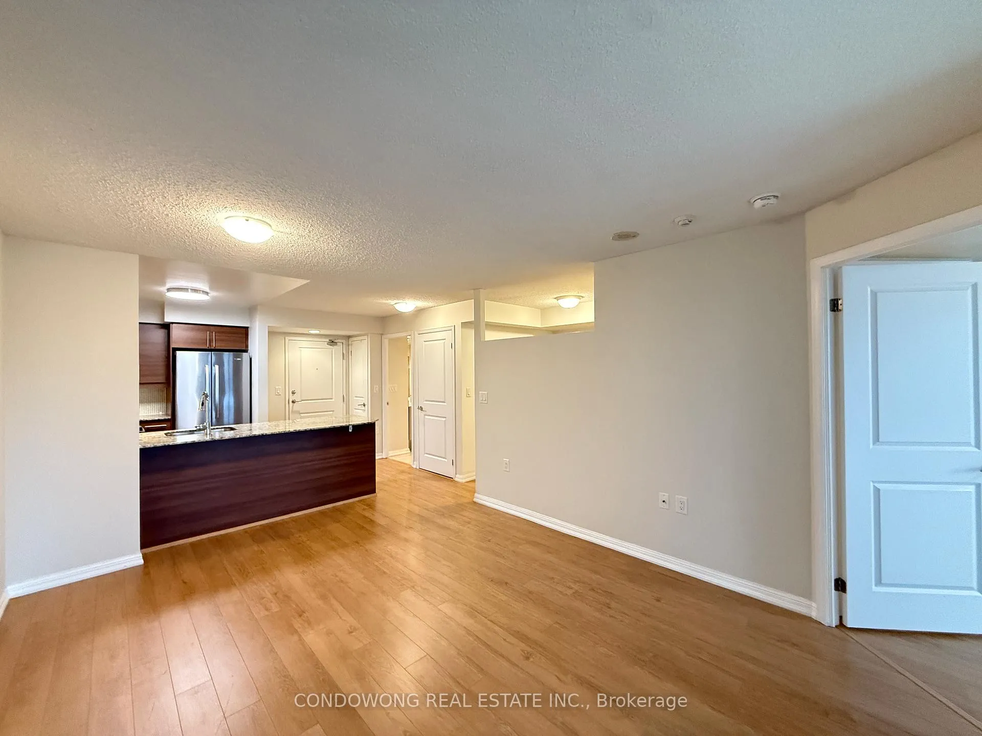 Photo 4 of Unit 1003, 125 Western Battery Road, Toronto, Niagara — HOMEH