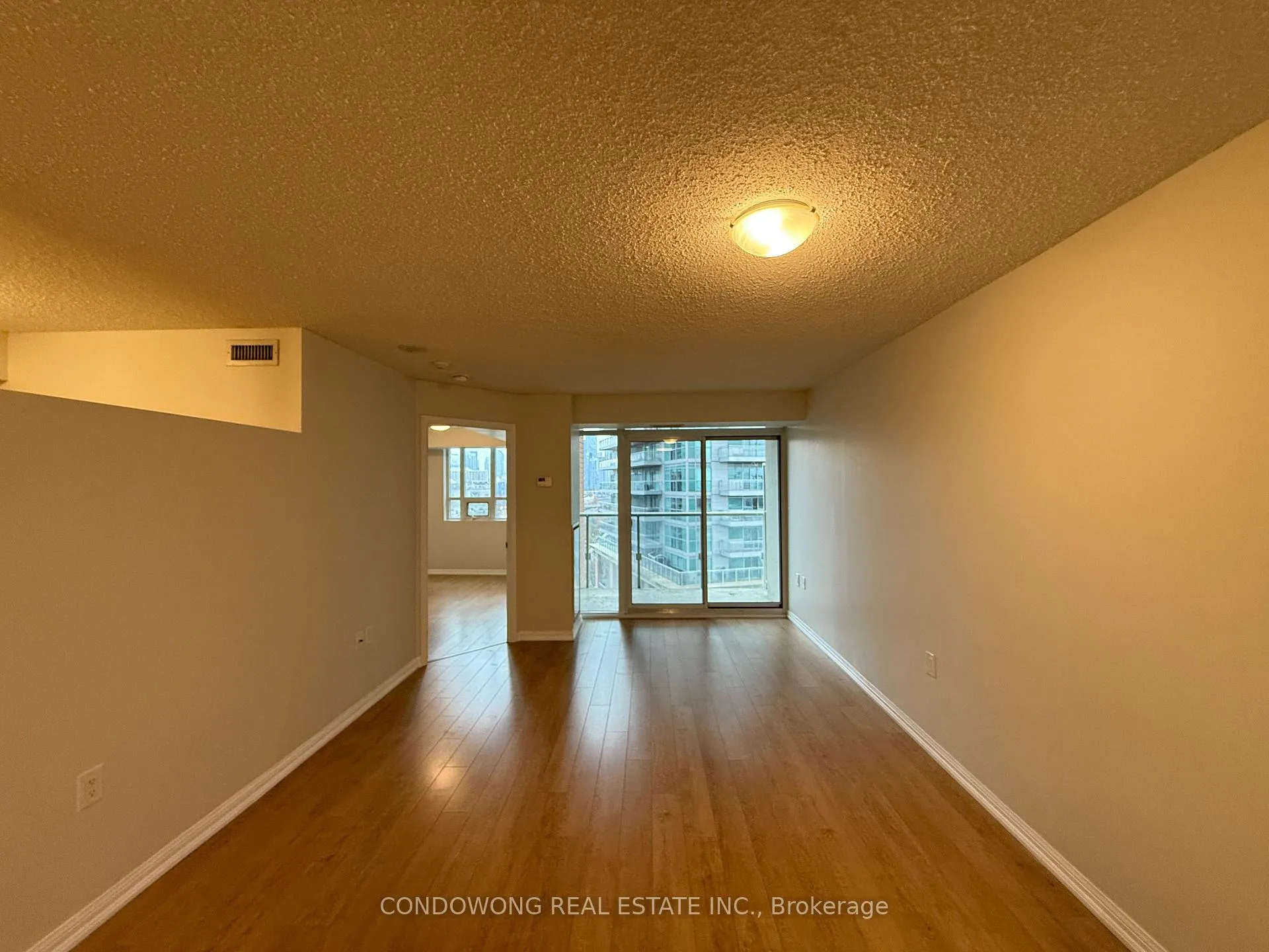 Photo 7 of Unit 1003, 125 Western Battery Road, Toronto, Niagara — HOMEH