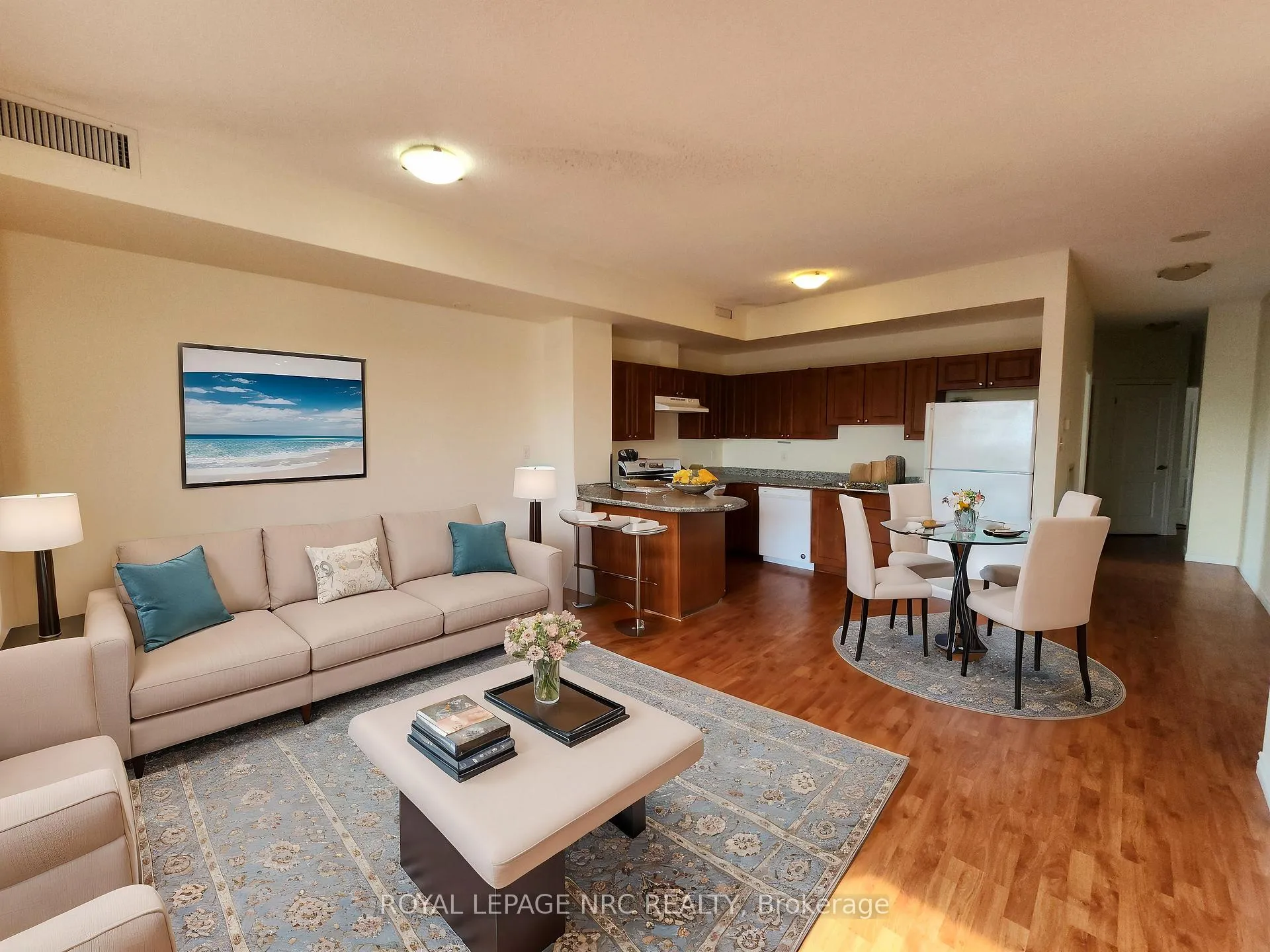 Photo 4 of Unit 12, 135 James Street S, Hamilton, Corktown — HOMEH
