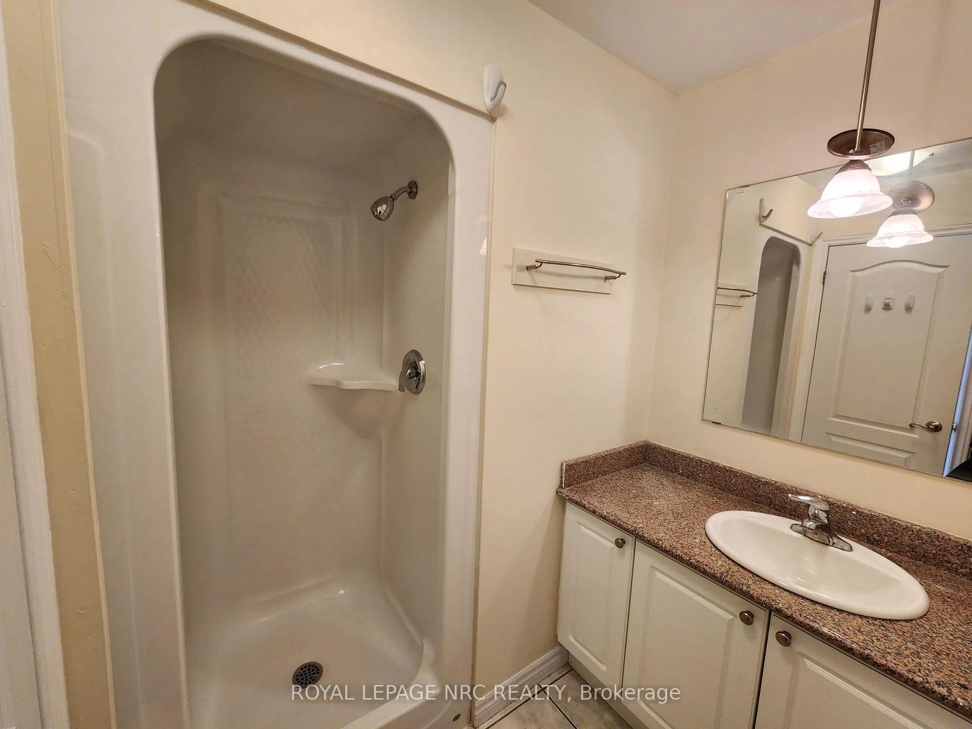 Photo 7 of Unit 12, 135 James Street S, Hamilton, Corktown — HOMEH