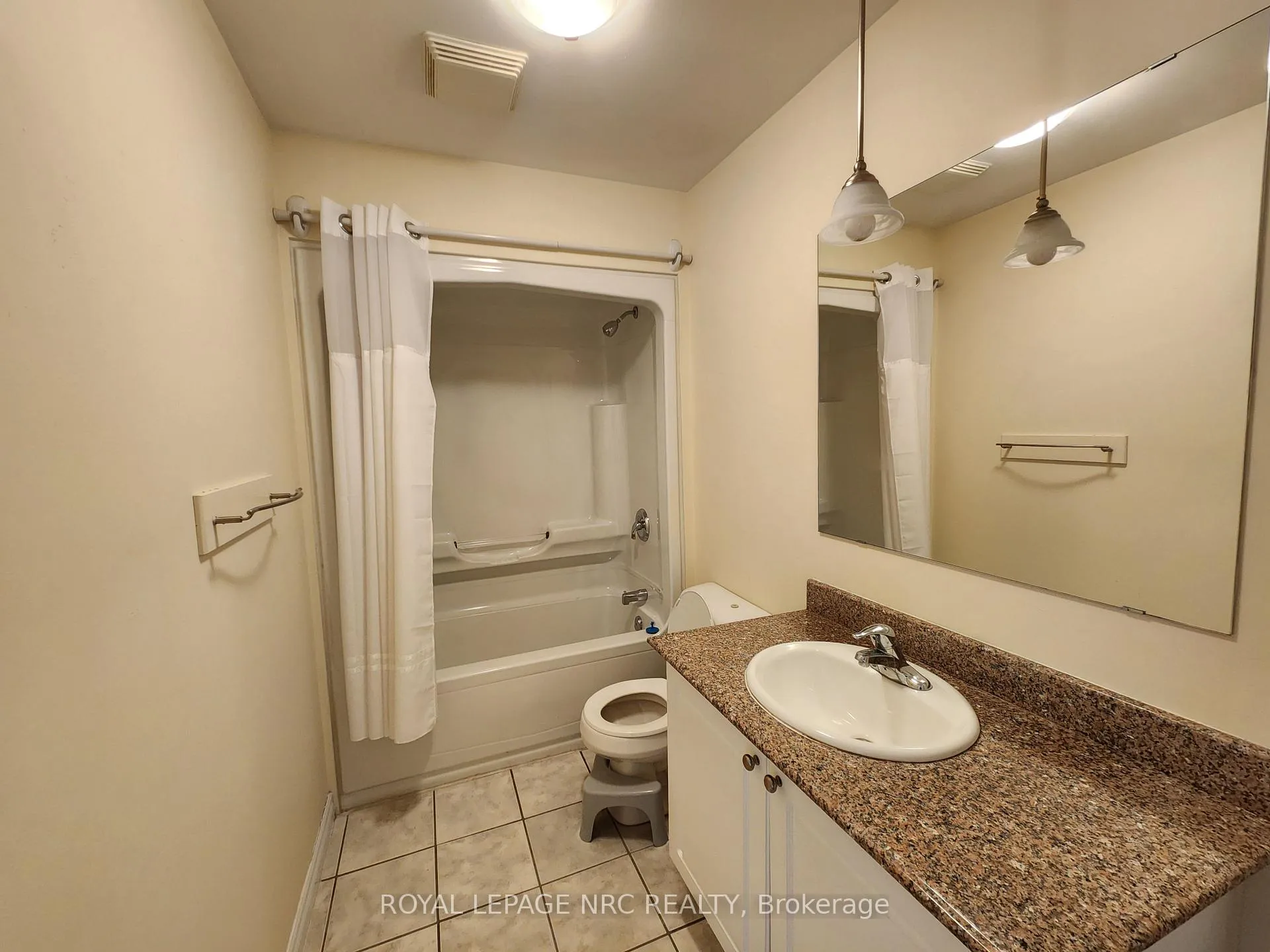 Photo 9 of Unit 12, 135 James Street S, Hamilton, Corktown — HOMEH