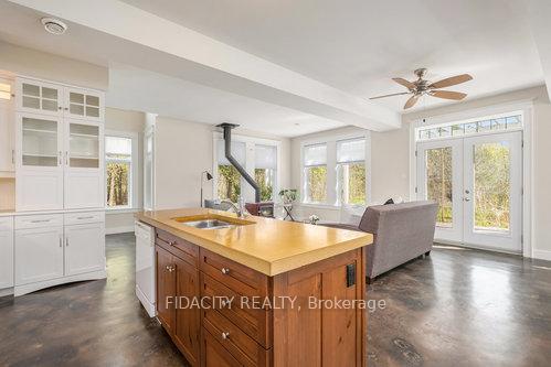 Photo 15 of 3675 Vaughan Side Road, Ottawa, Huntley Ward (North West) — HOMEH