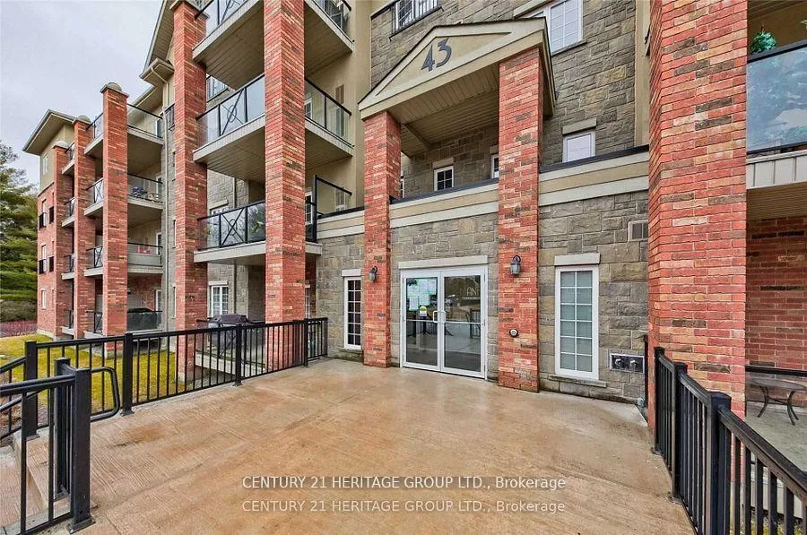 Photo 1 of Unit 204, 43 Ferndale Drive S, Barrie, Ardagh — HOMEH