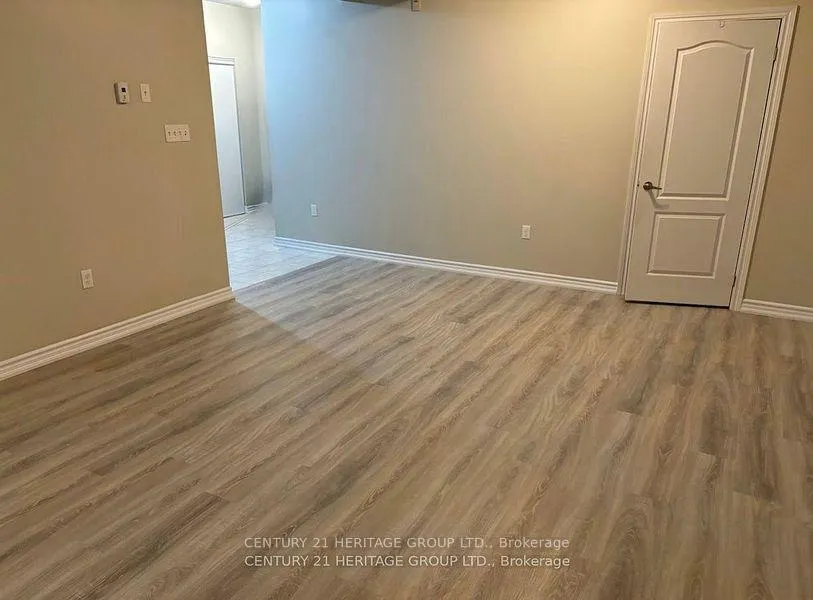 Photo 6 of Unit 204, 43 Ferndale Drive S, Barrie, Ardagh — HOMEH