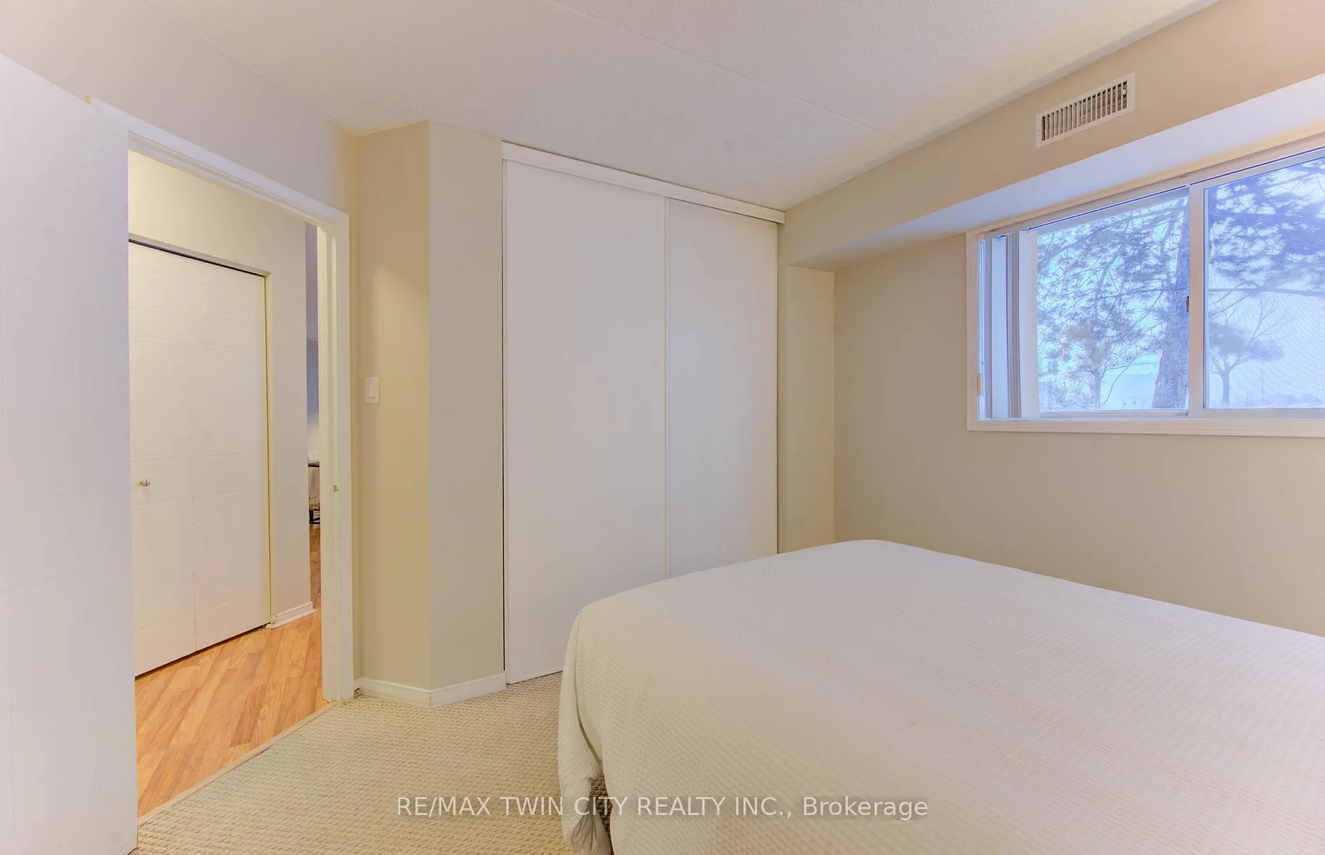 Photo 22 of Unit 50, 3085 Kingsway Drive, Waterloo — HOMEH
