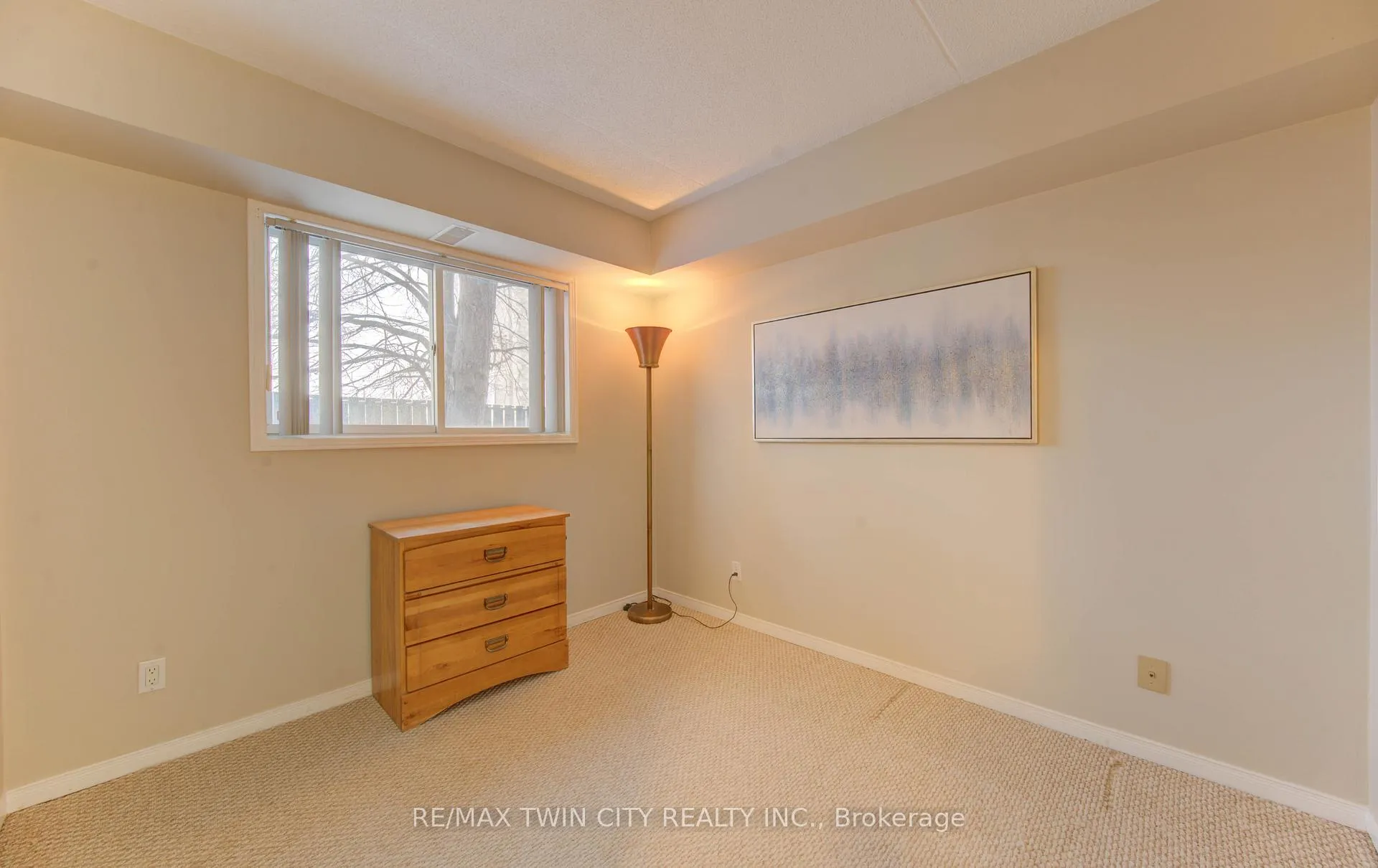 Photo 25 of Unit 50, 3085 Kingsway Drive, Waterloo — HOMEH