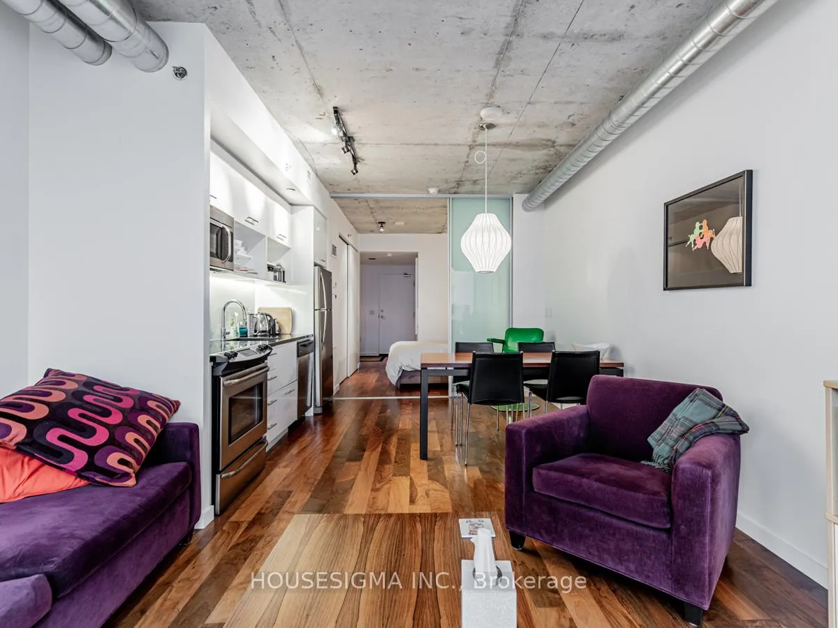 Photo 11 of Unit 822, 32 Trolley Crescent, Toronto, Moss Park — HOMEH