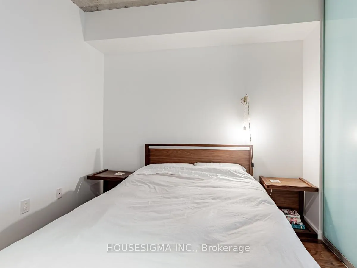 Photo 19 of Unit 822, 32 Trolley Crescent, Toronto, Moss Park — HOMEH