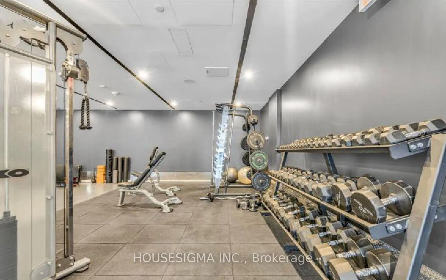 Photo 22 of Unit 822, 32 Trolley Crescent, Toronto, Moss Park — HOMEH