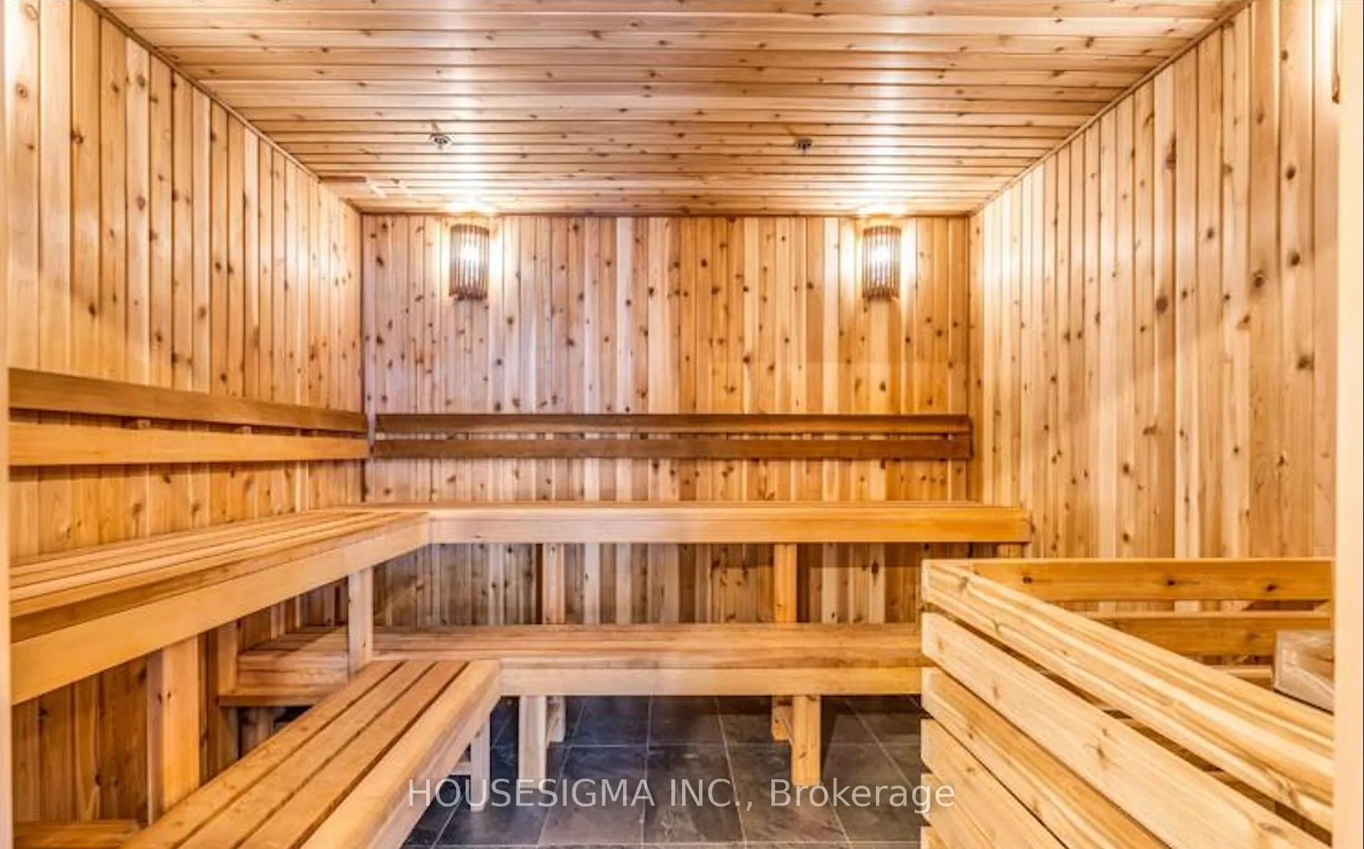 Photo 24 of Unit 822, 32 Trolley Crescent, Toronto, Moss Park — HOMEH
