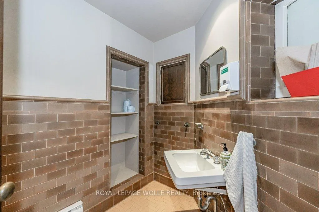 Photo 17 of Unit 217, 404 King Street W, Kitchener — HOMEH