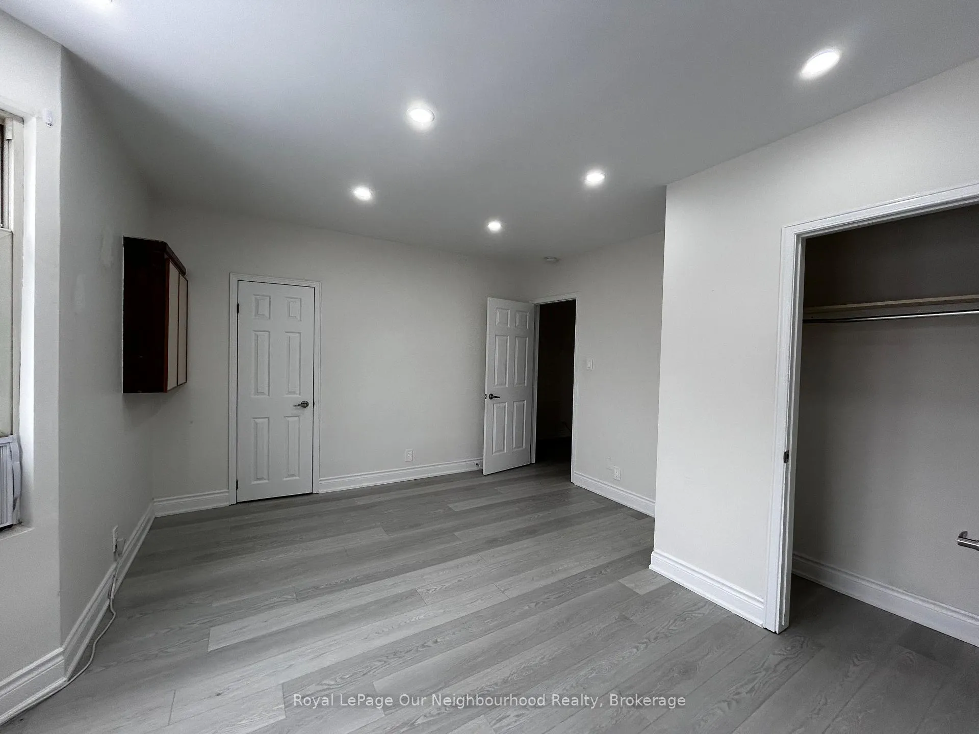 Photo 3 of Unit 6, 317 Duke Street W, Kitchener — HOMEH