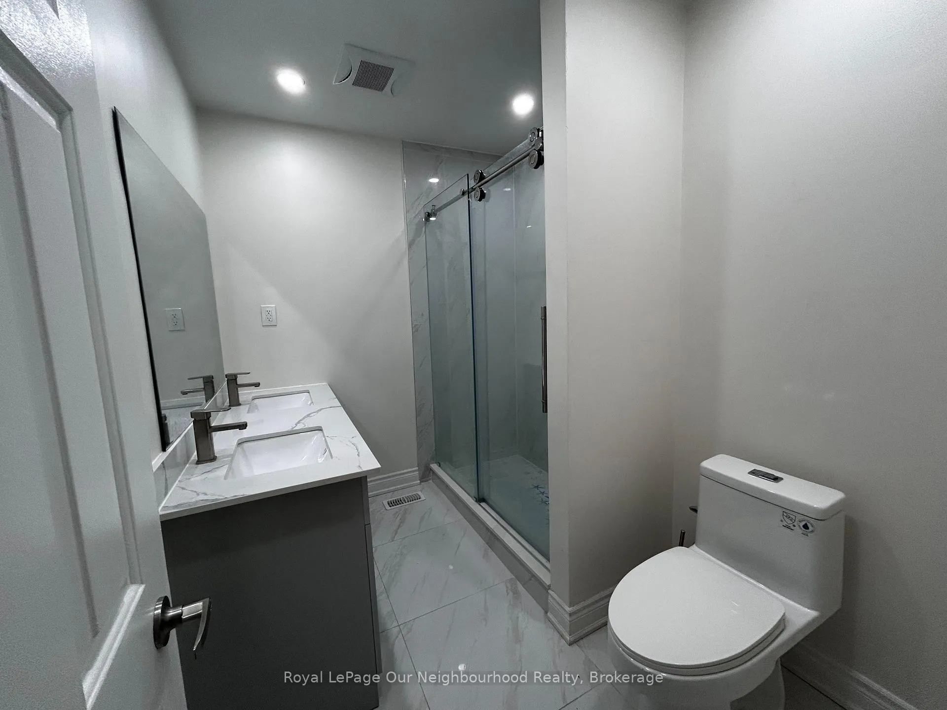 Photo 6 of Unit 6, 317 Duke Street W, Kitchener — HOMEH