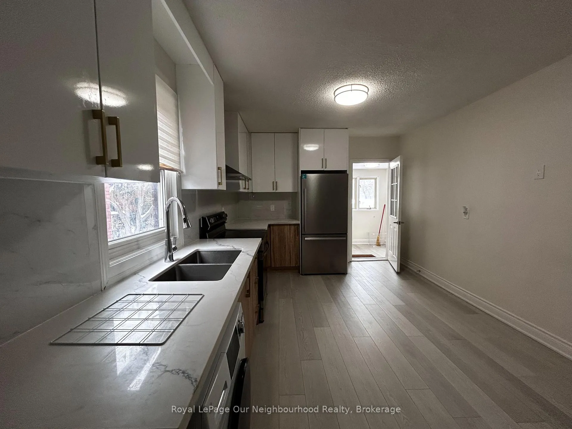 Photo 9 of Unit 6, 317 Duke Street W, Kitchener — HOMEH