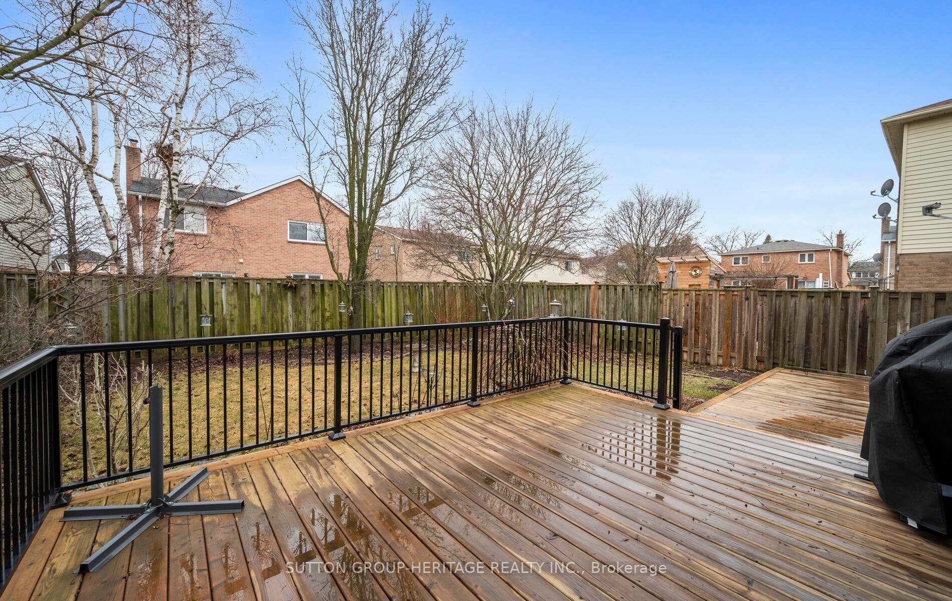 Photo 30 of 15 Bird Crescent, Ajax, Central — HOMEH