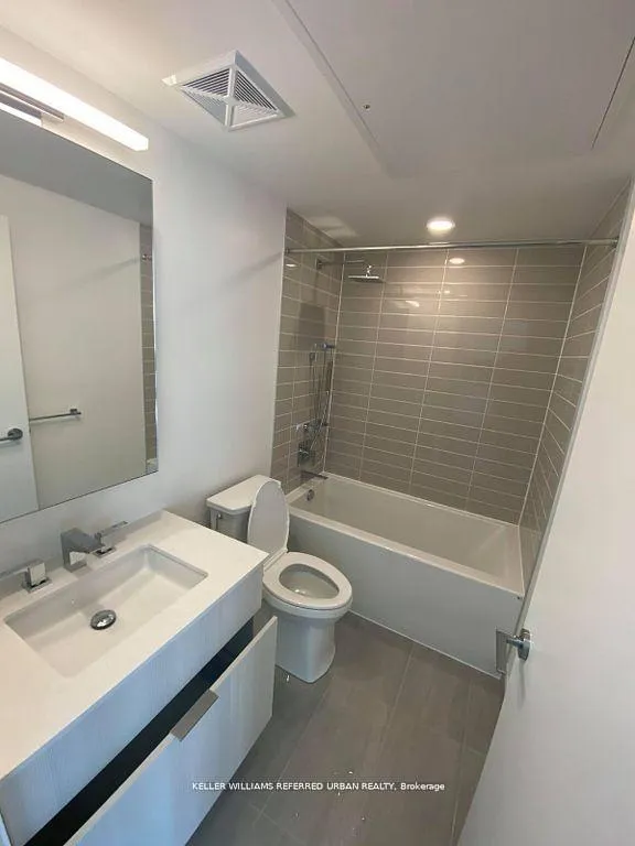 Photo 10 of Unit 1809, 25 Richmond Street E, Toronto, Church-Yonge Corridor — HOMEH