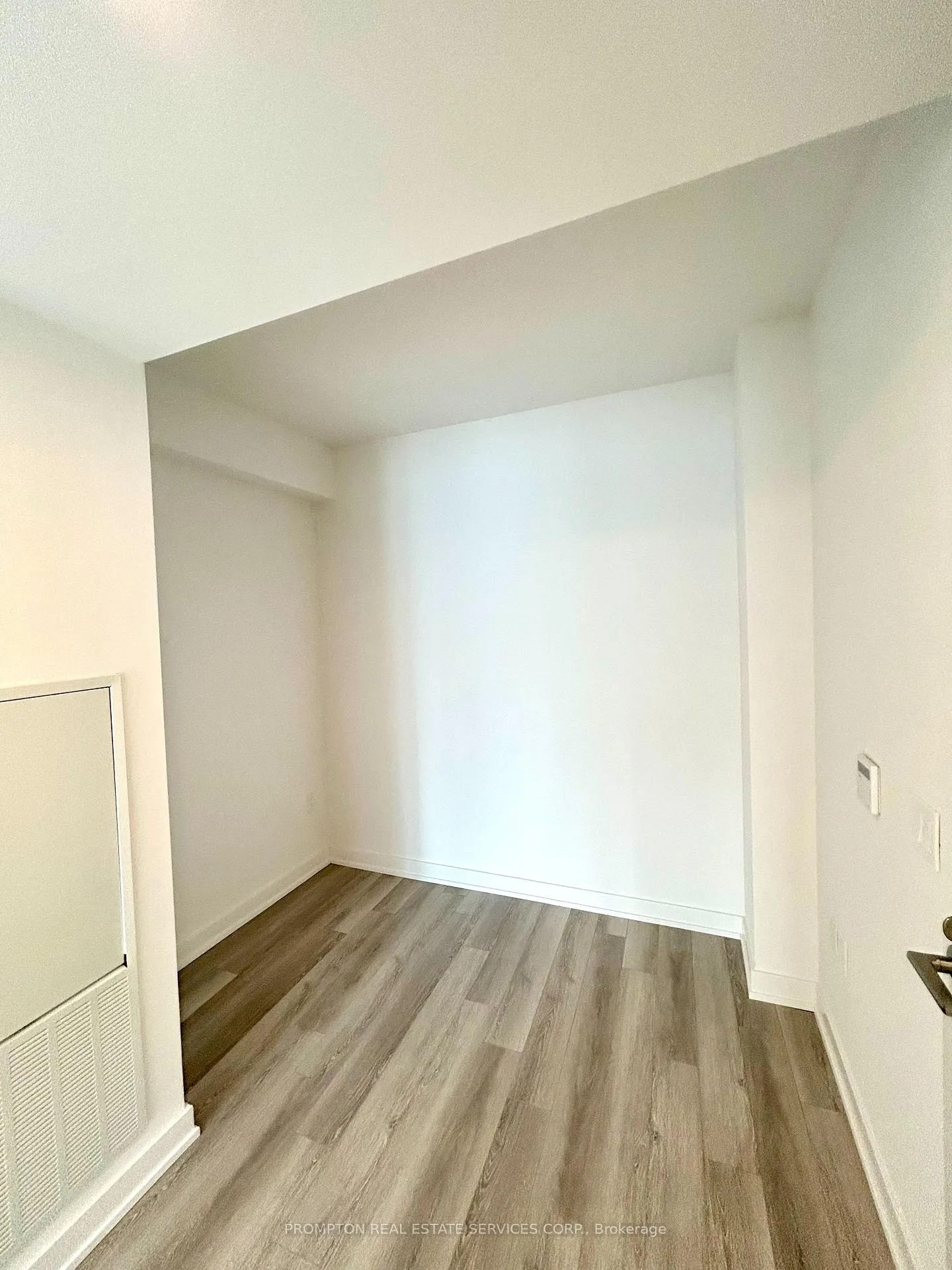 Photo 10 of Unit 2315, 230 Simcoe Street, Toronto, Kensington-Chinatown — HOMEH
