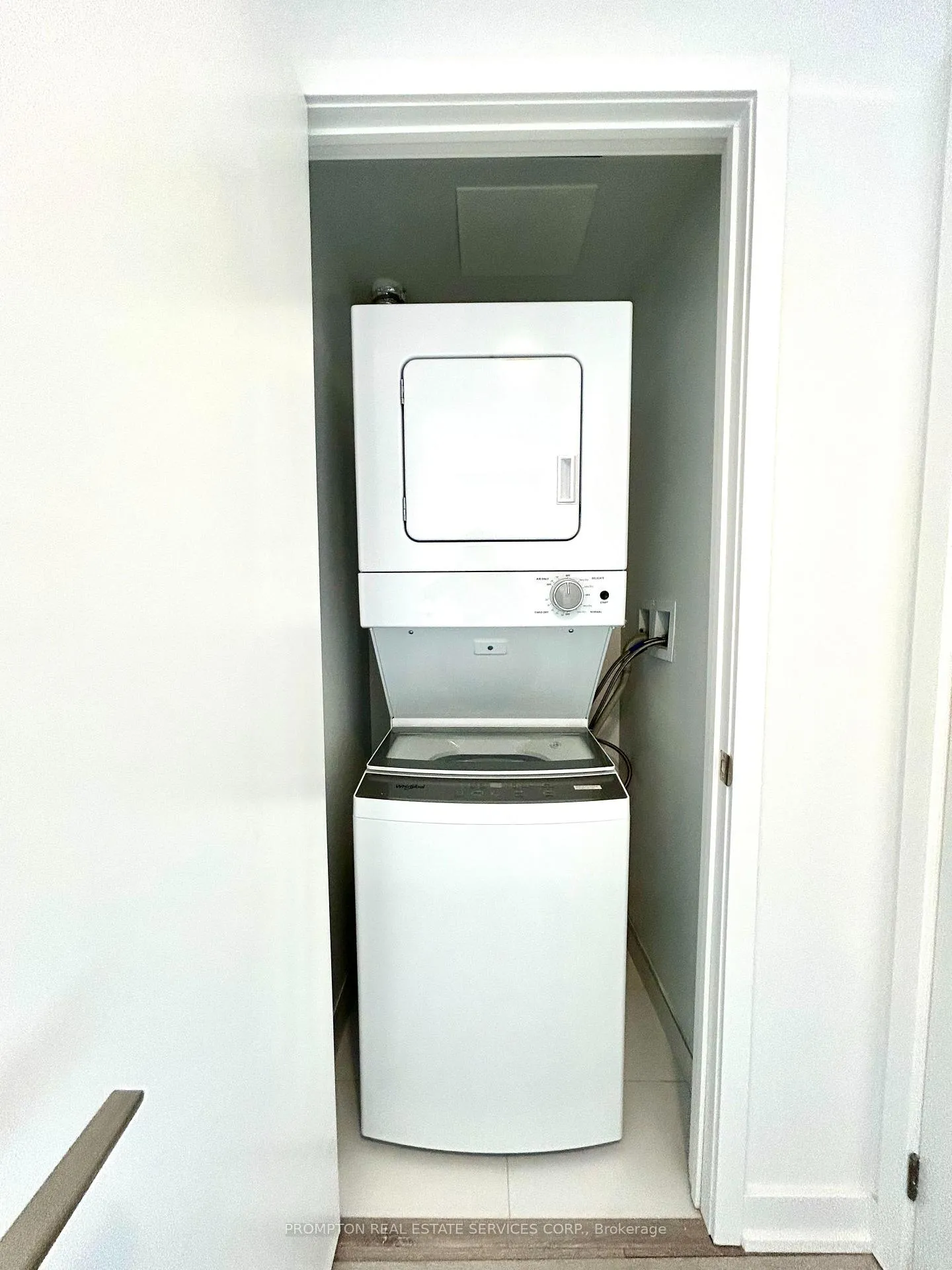 Photo 11 of Unit 2315, 230 Simcoe Street, Toronto, Kensington-Chinatown — HOMEH
