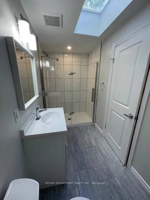 Photo 8 of Unit Main, 109 Waterloo Street, Kitchener — HOMEH