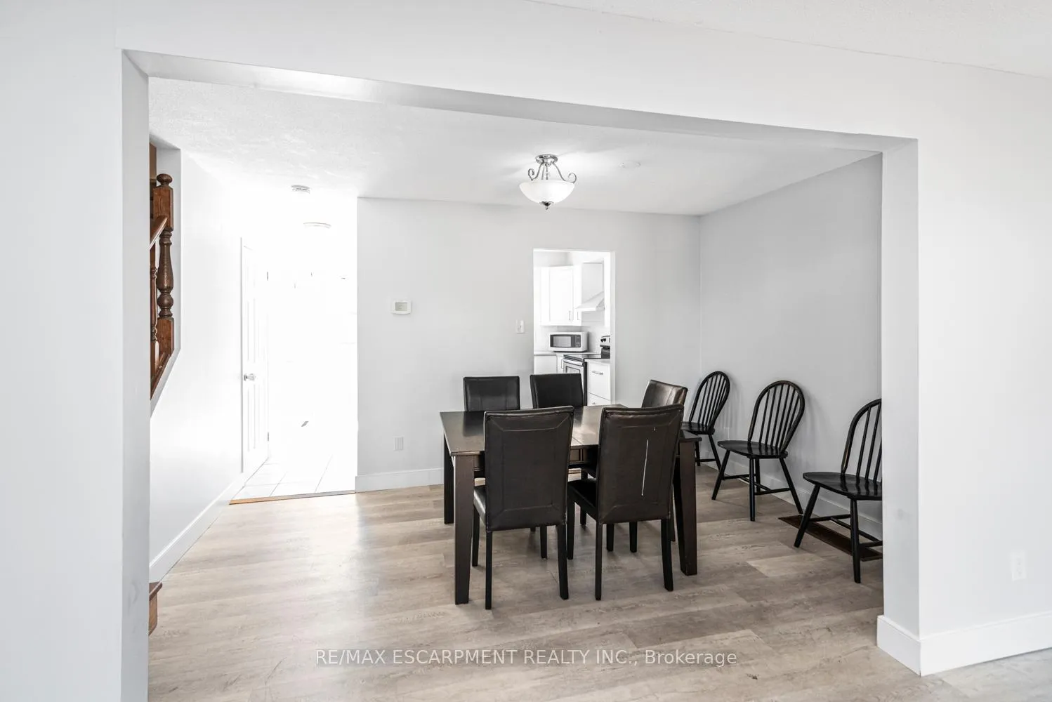 Photo 8 of Unit F, 25 Bryna Avenue, Hamilton, Greeningdon — HOMEH