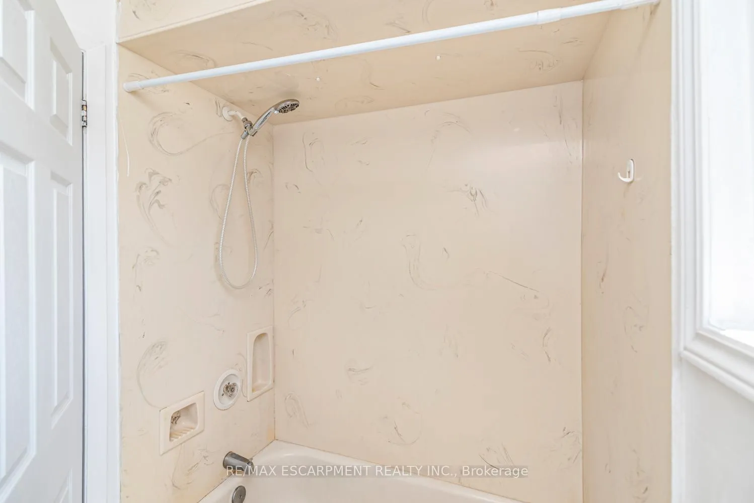 Photo 22 of Unit F, 25 Bryna Avenue, Hamilton, Greeningdon — HOMEH