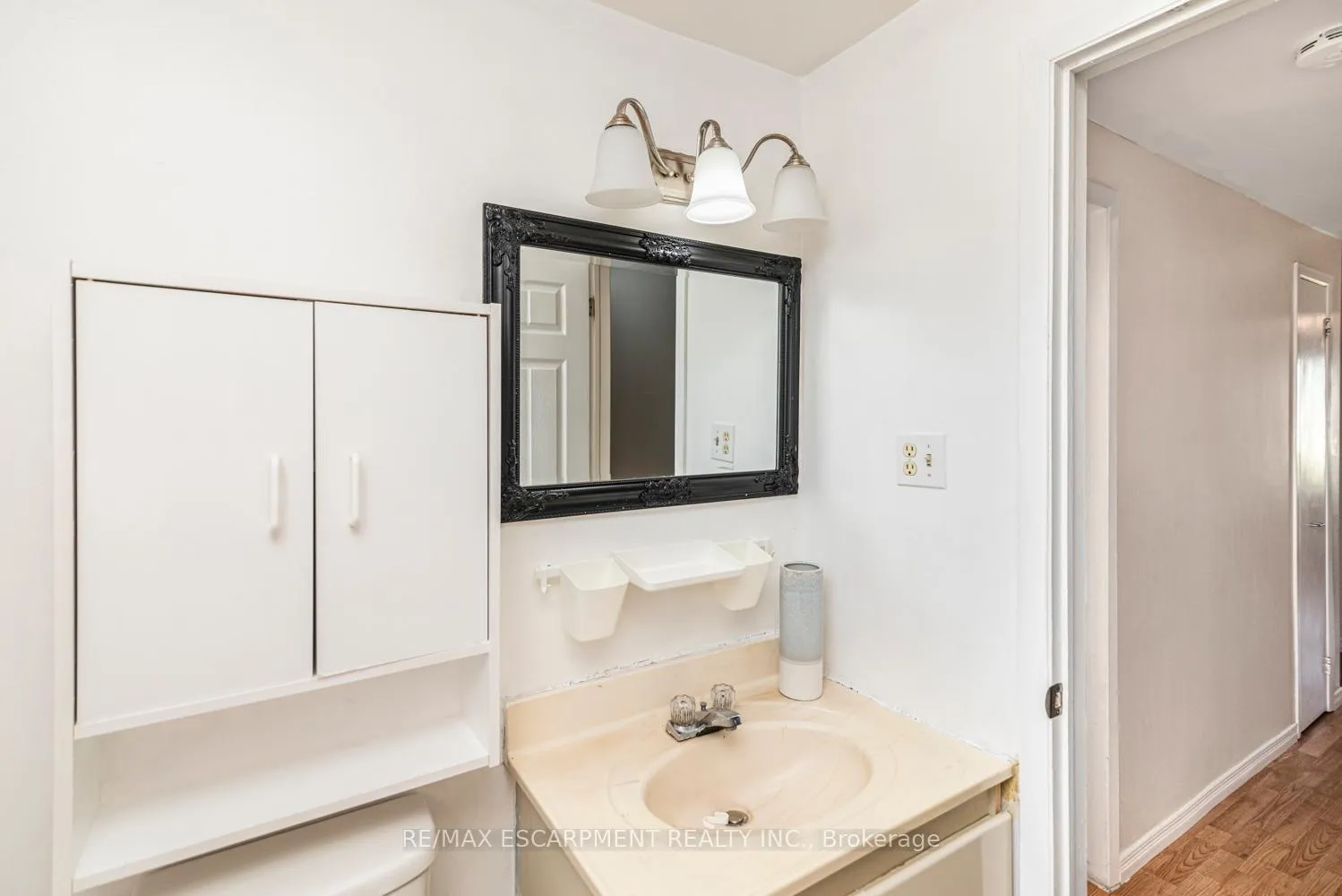 Photo 23 of Unit F, 25 Bryna Avenue, Hamilton, Greeningdon — HOMEH