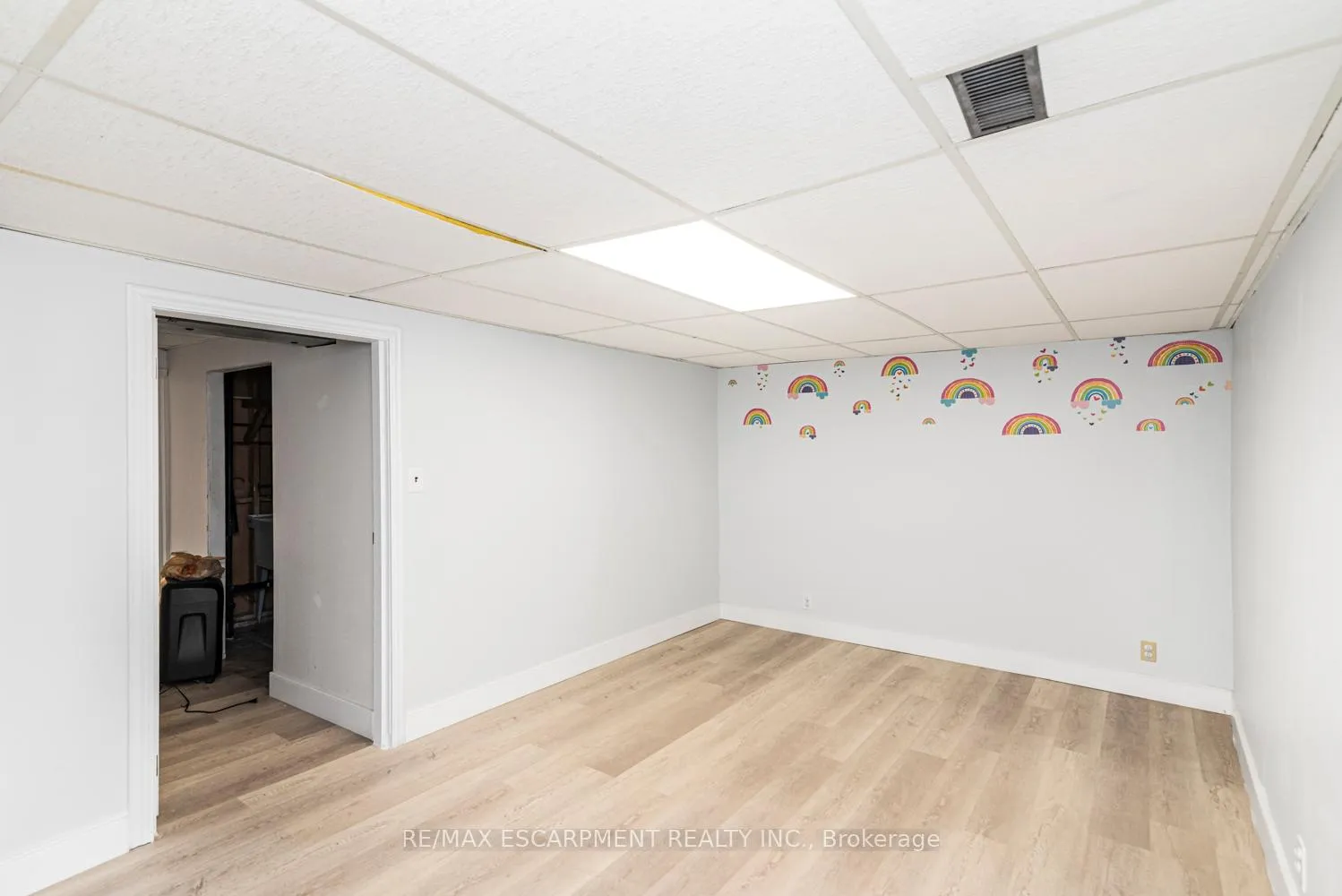 Photo 25 of Unit F, 25 Bryna Avenue, Hamilton, Greeningdon — HOMEH